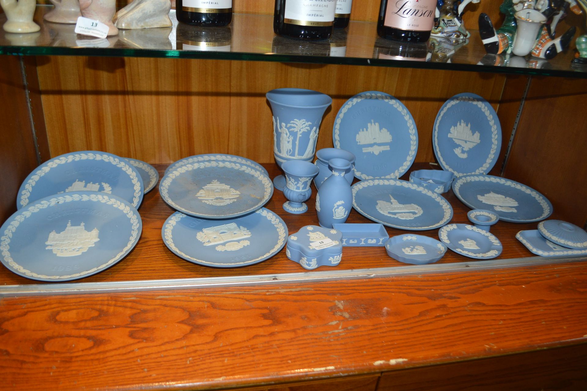 20+ Wedgwood Blue & White Jasper Ware Plates, Vase