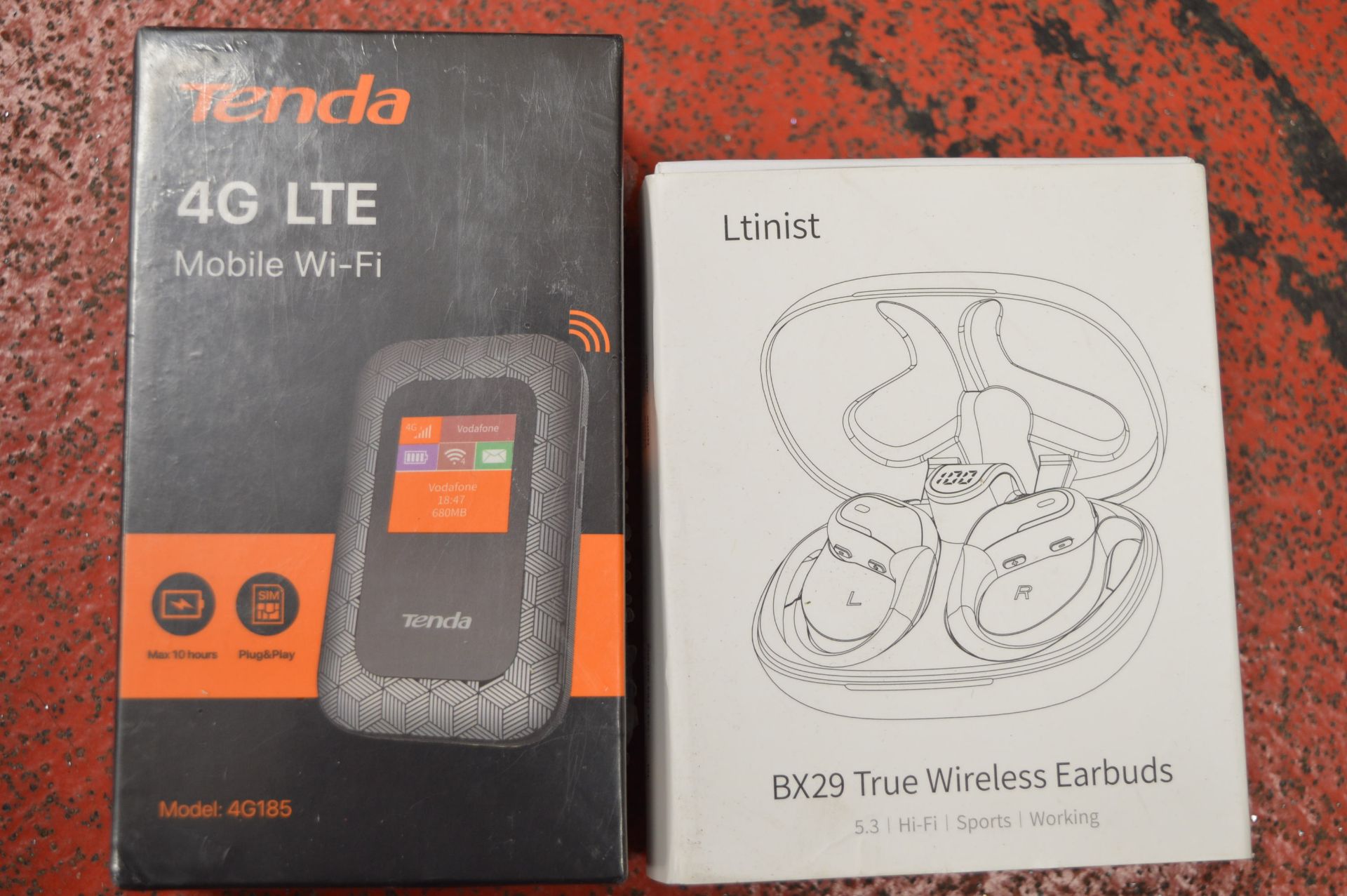 *White Noise Machine, Wireless Earbuds, and a Tender 4G LET Mobile WiFi - Image 3 of 3