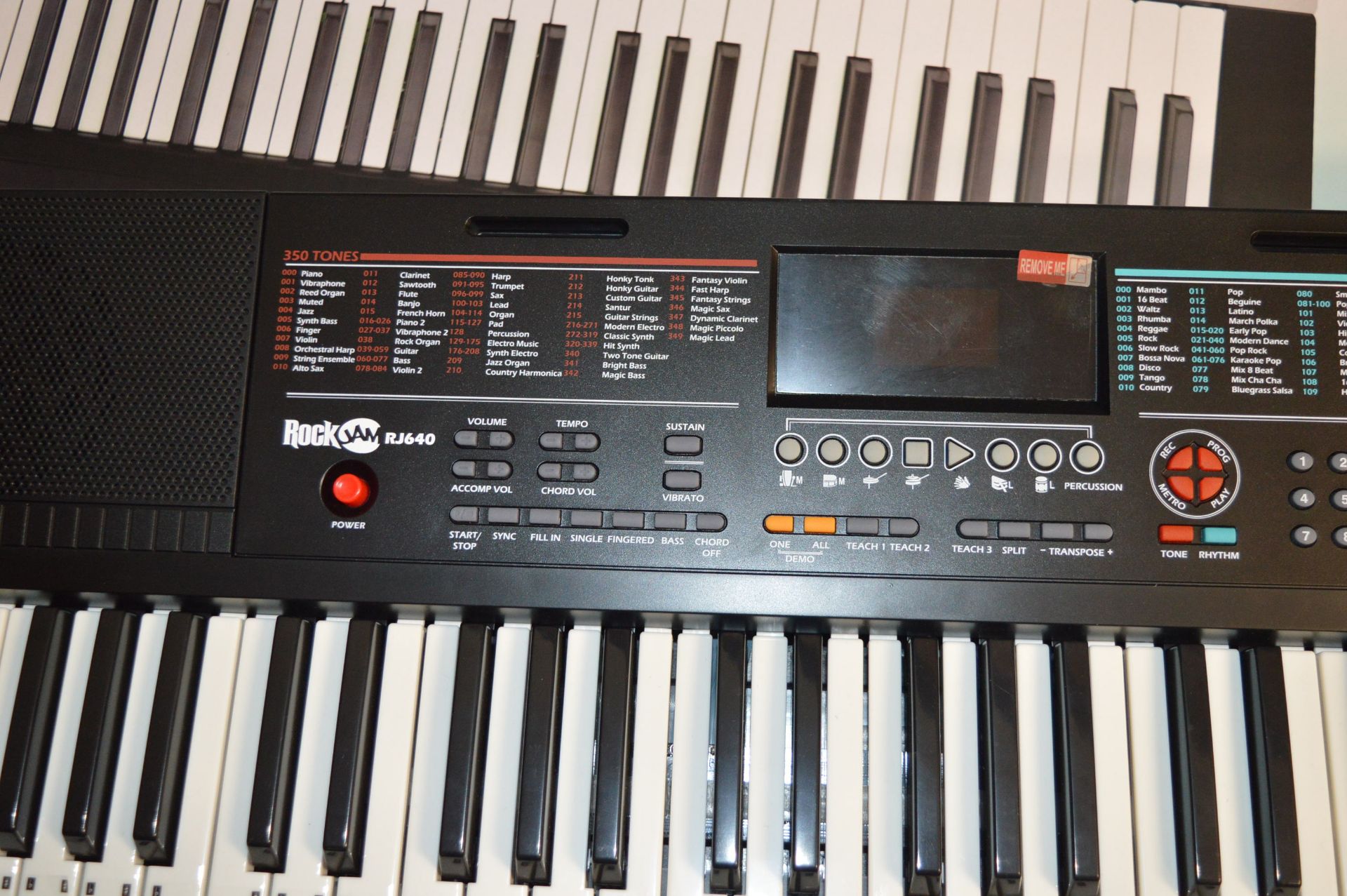 *Rock Jam RJ640 Keyboard - Image 2 of 5