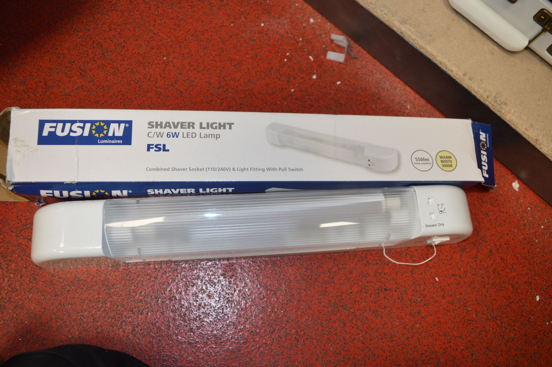 *Ten Fusion Shaver Lights LED Lamp - Image 2 of 2