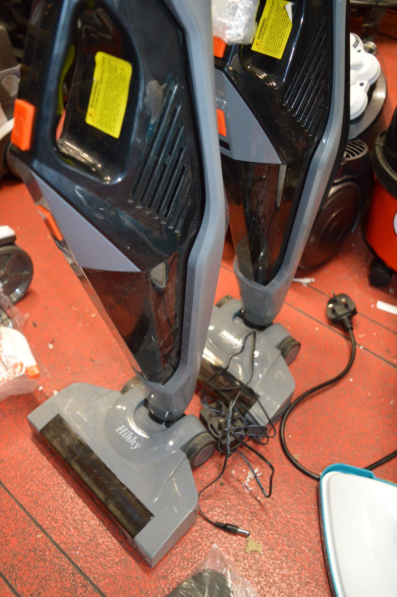 *Two Hihhy Cordless Vacuum Cleaners - Image 2 of 2