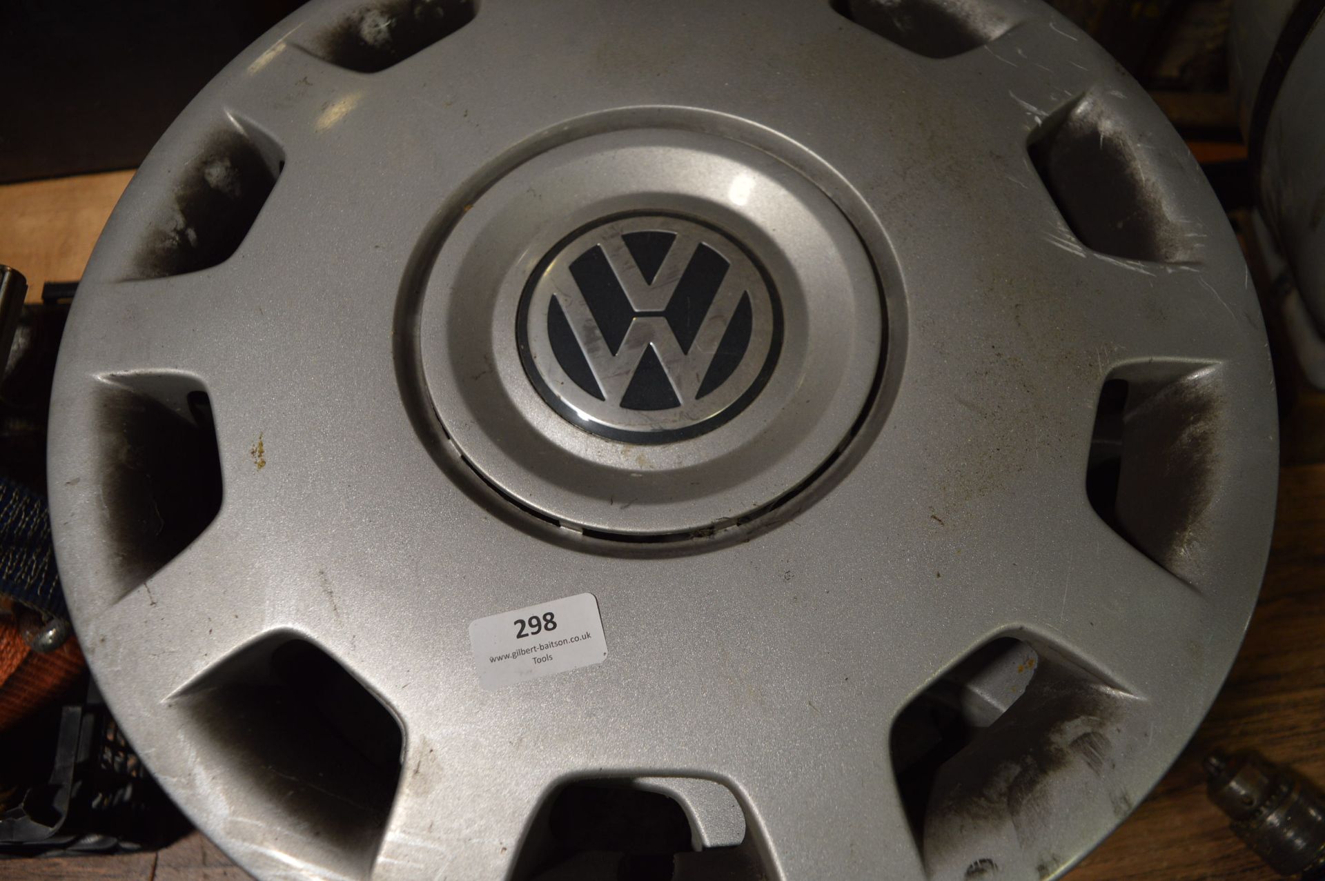Six VW Wheel Trims - Image 2 of 2