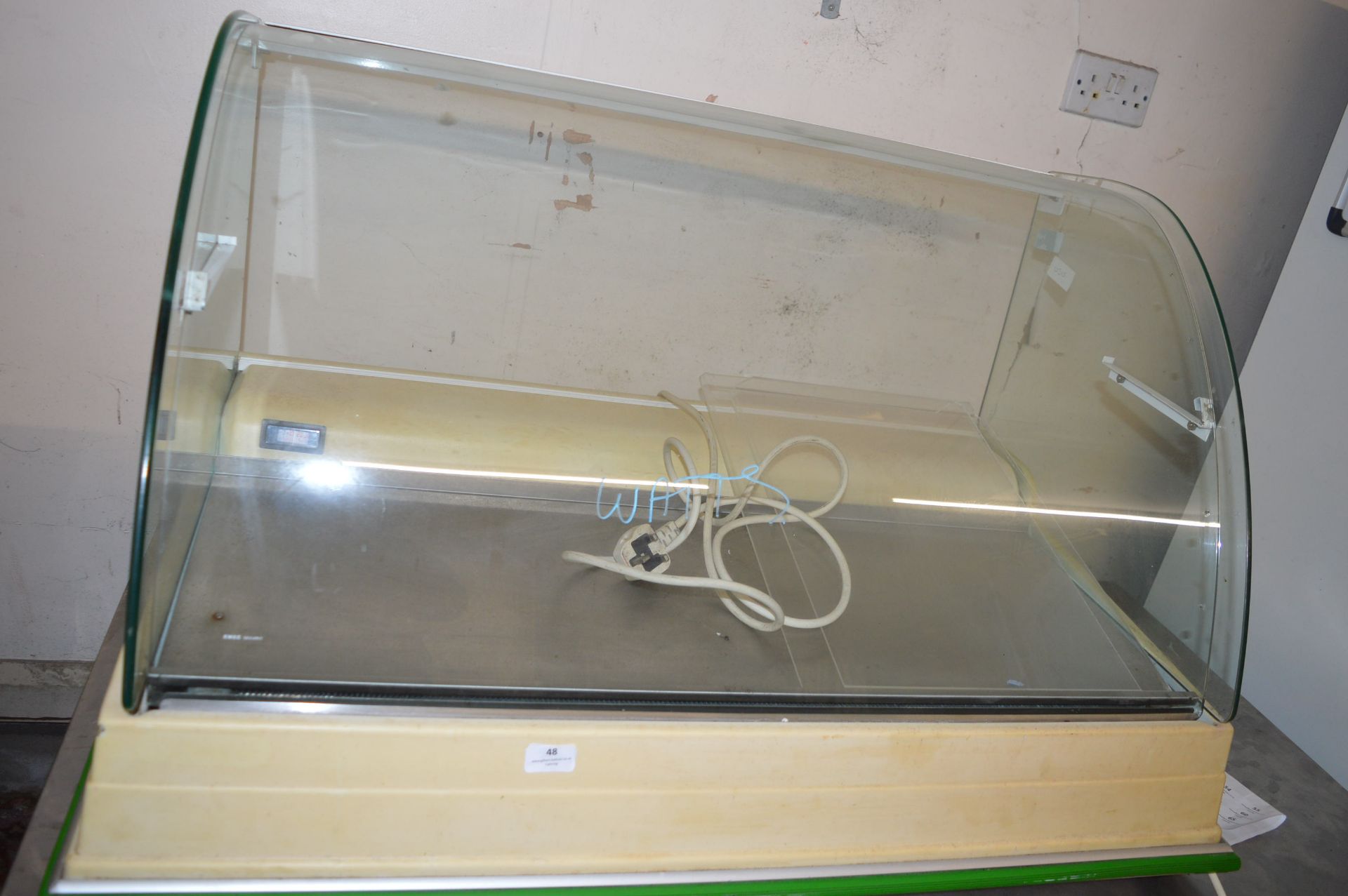 Countertop Refrigerated Display Unit