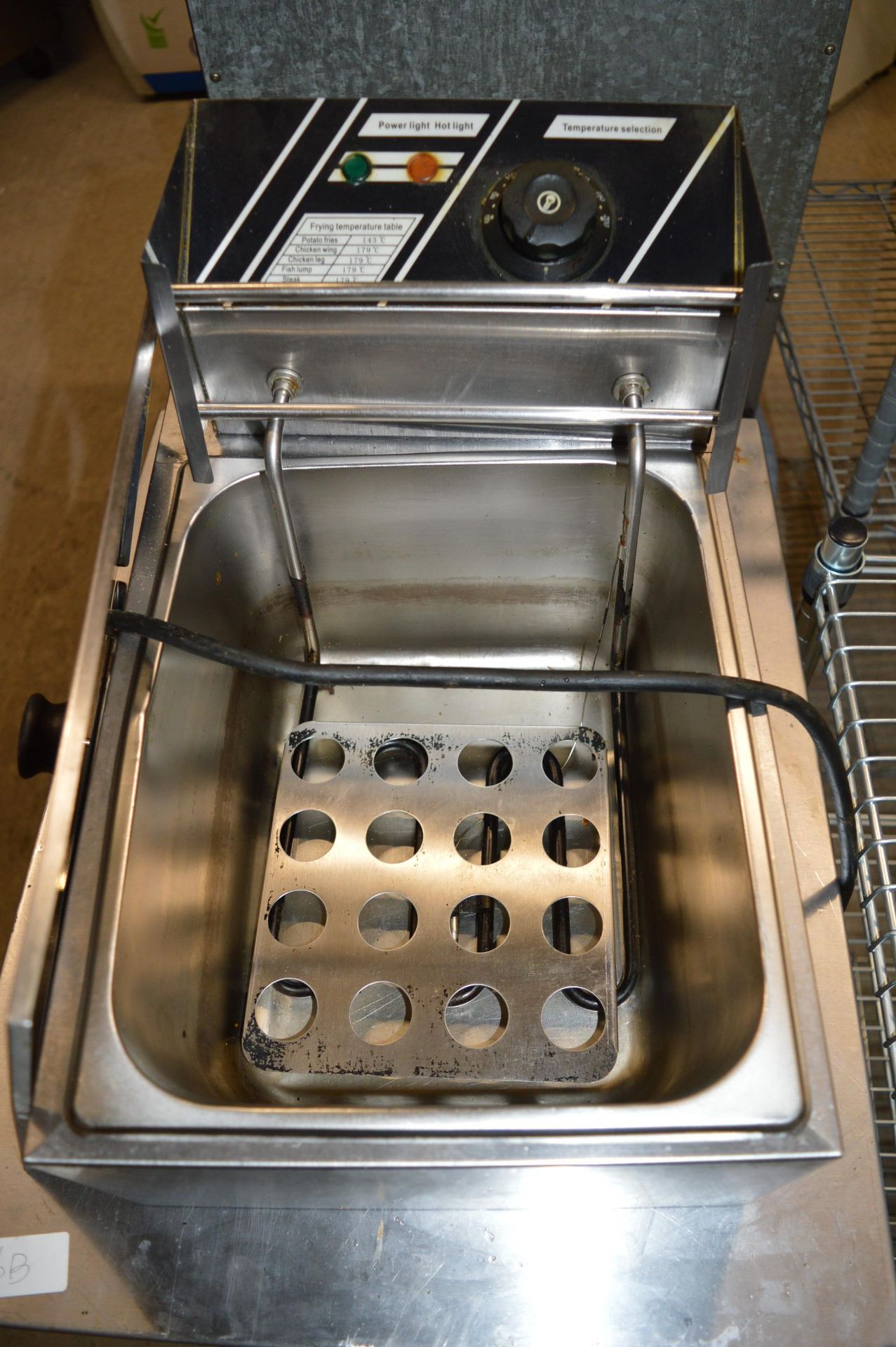Electric Single Basket Fryer - Image 2 of 2