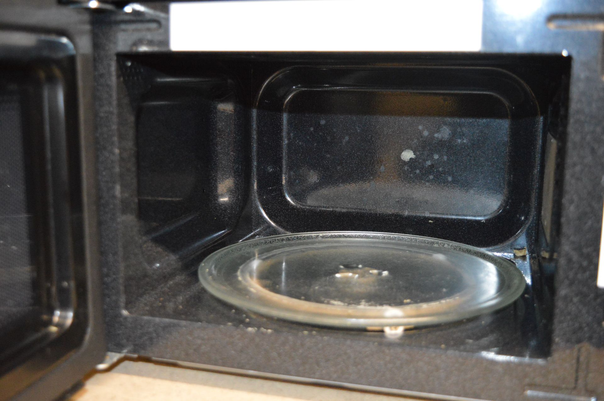 *Goodmans Microwave - Image 2 of 2