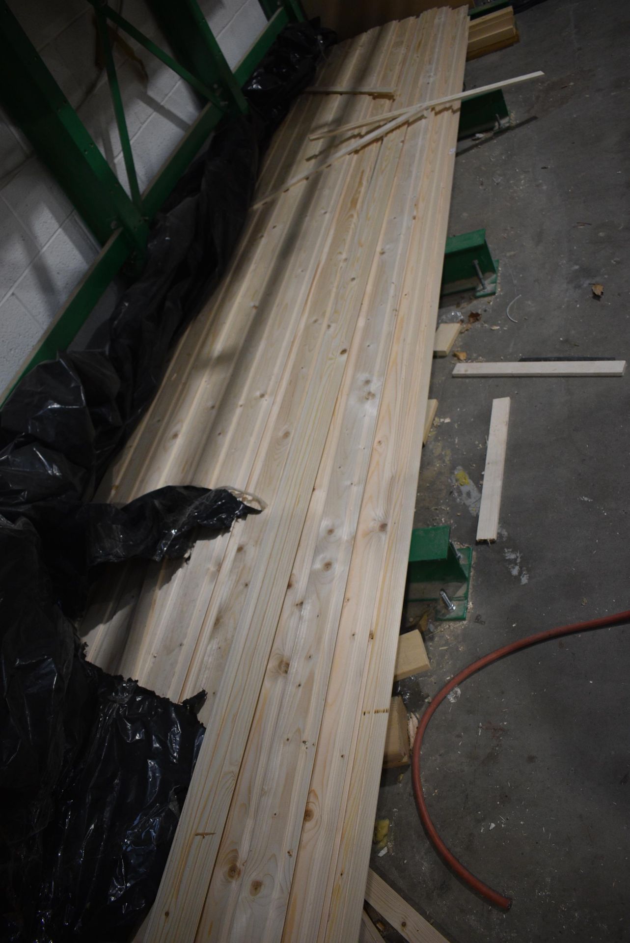 *Contents of Shelf to Include ~50 Tongue & Groove Boards 100x15x4500mm