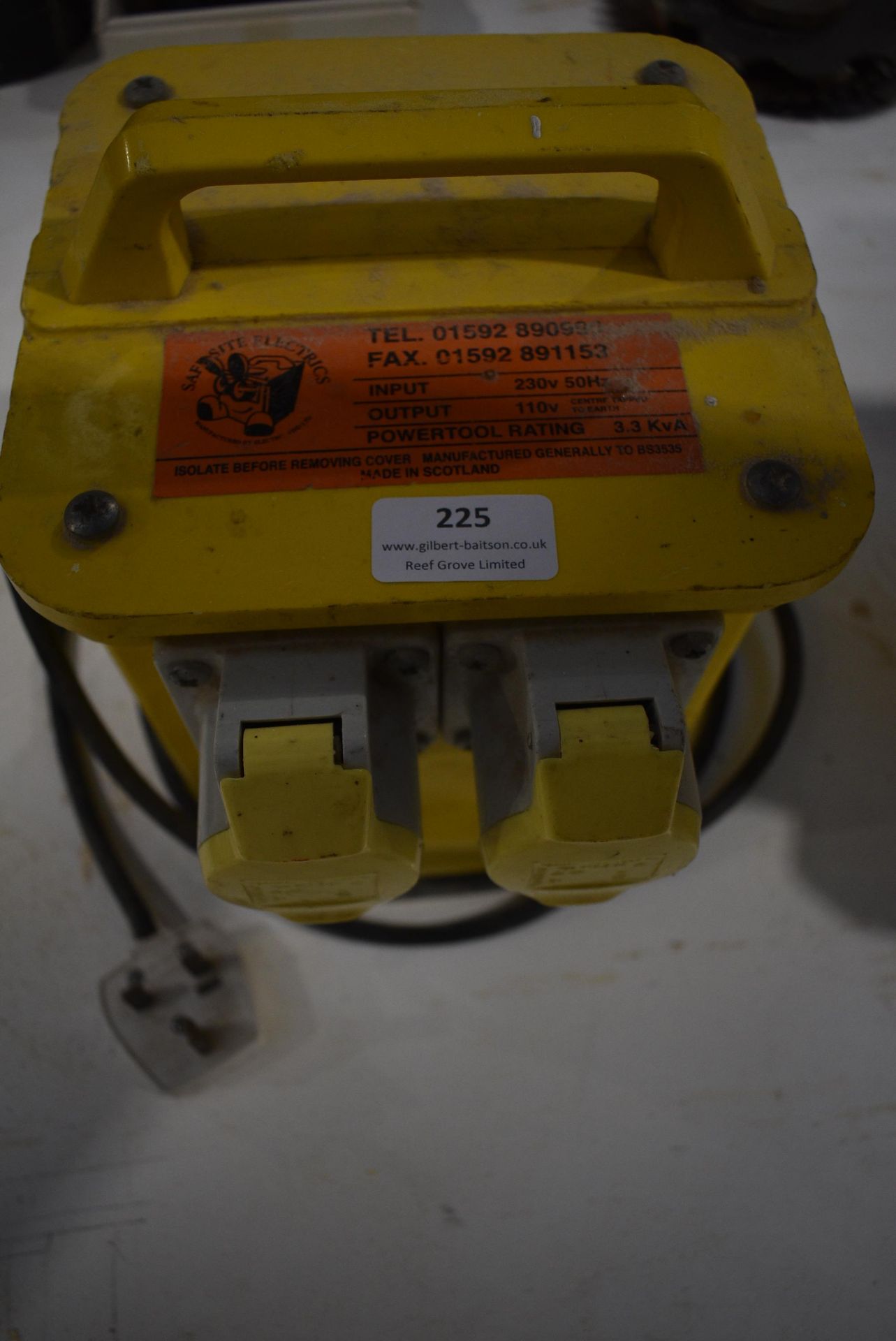 *110v Transformer with Two Outlets
