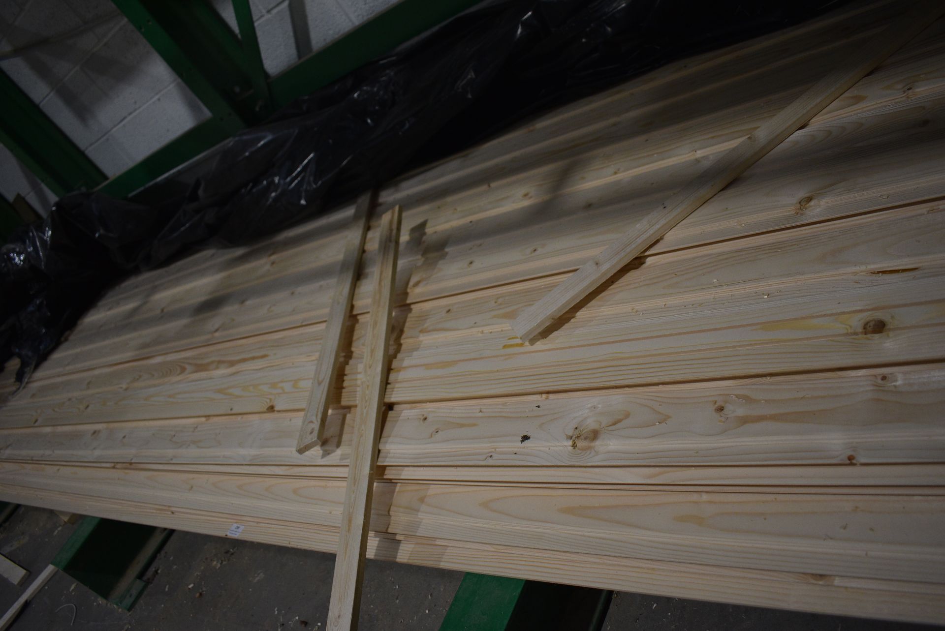 *Contents of Shelf to Include ~50 Tongue & Groove Boards 100x15x4500mm - Image 4 of 4