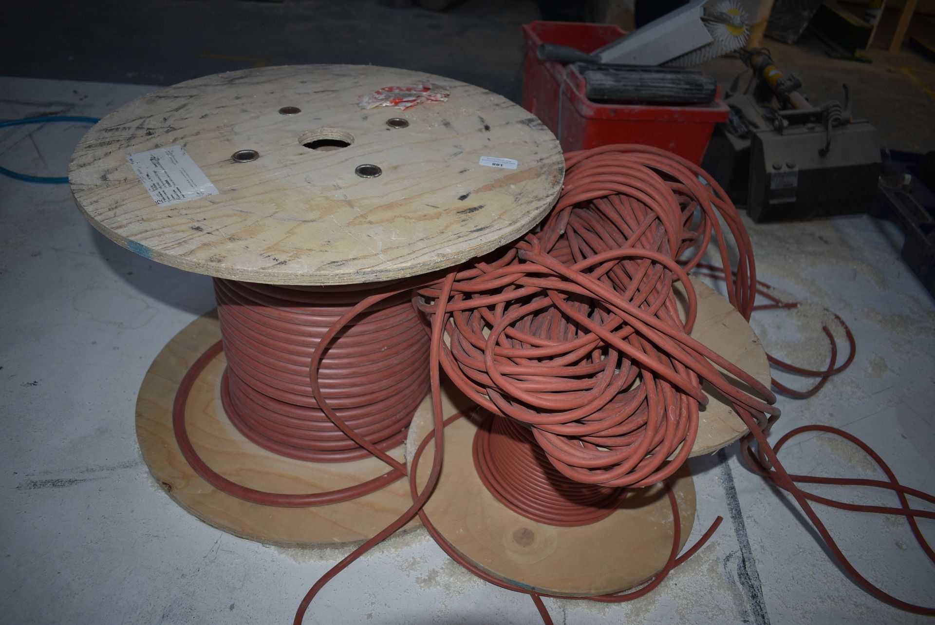 *Two Part Rolls of Silicone Coated Cable 3-Core 0.75mm and 5-Core 4mm - Image 2 of 2