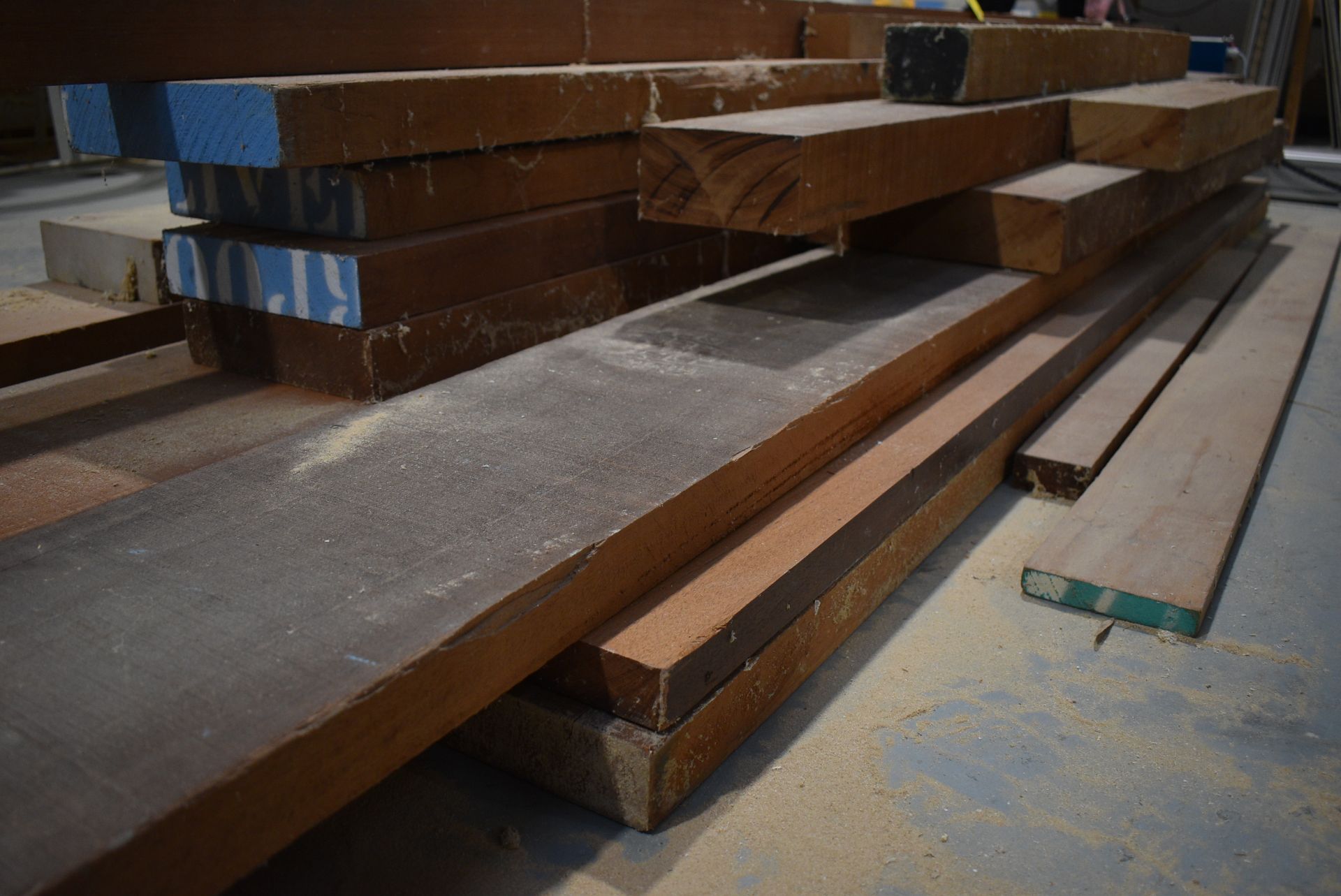 *Quantity of Various Brazilian Mahogany (lengths up to 3.5m and thickness 1”-3.5”) - Image 8 of 8