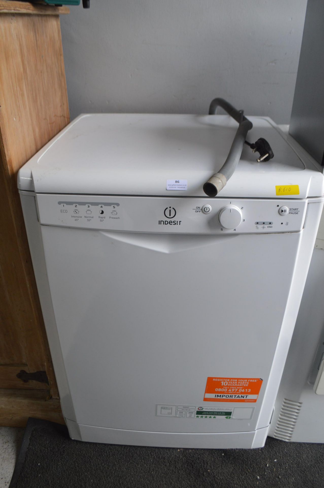 Indesit Dishwasher