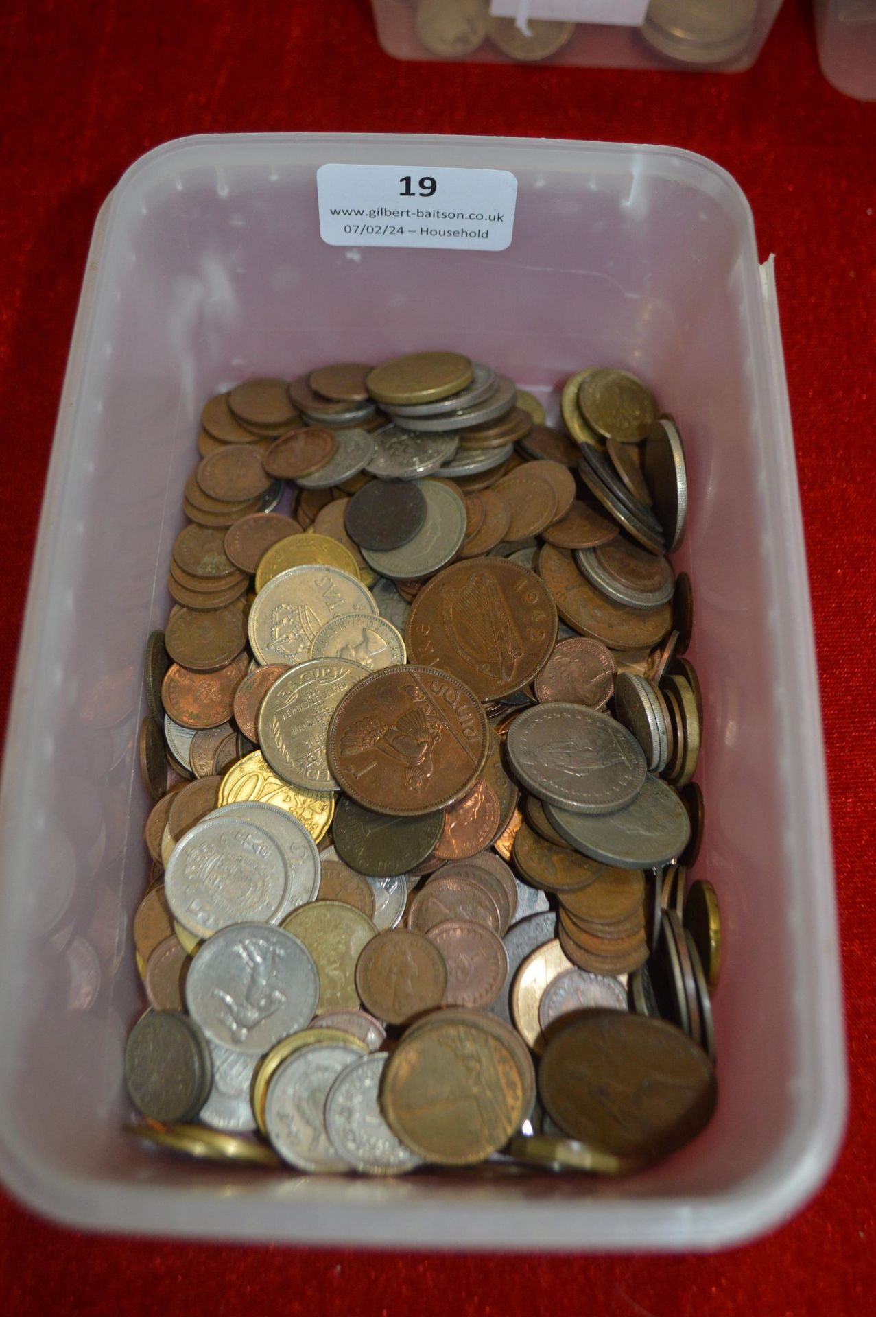 Assorted Vintage British and Foreign Coinage