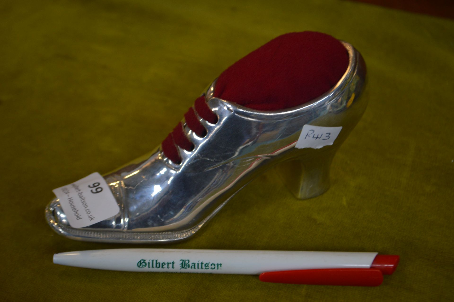 Plated Shoe Pin Cushion