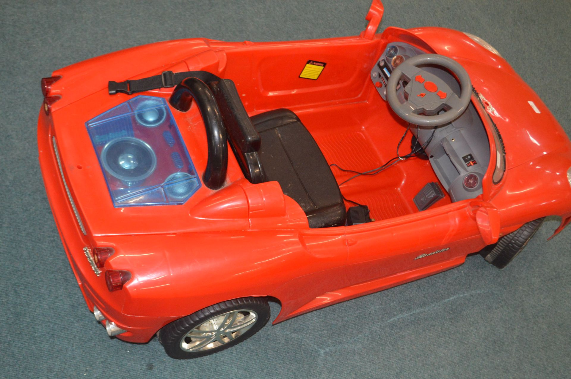 Child's Red Roadster Car with Automatic Lighting a - Image 2 of 2