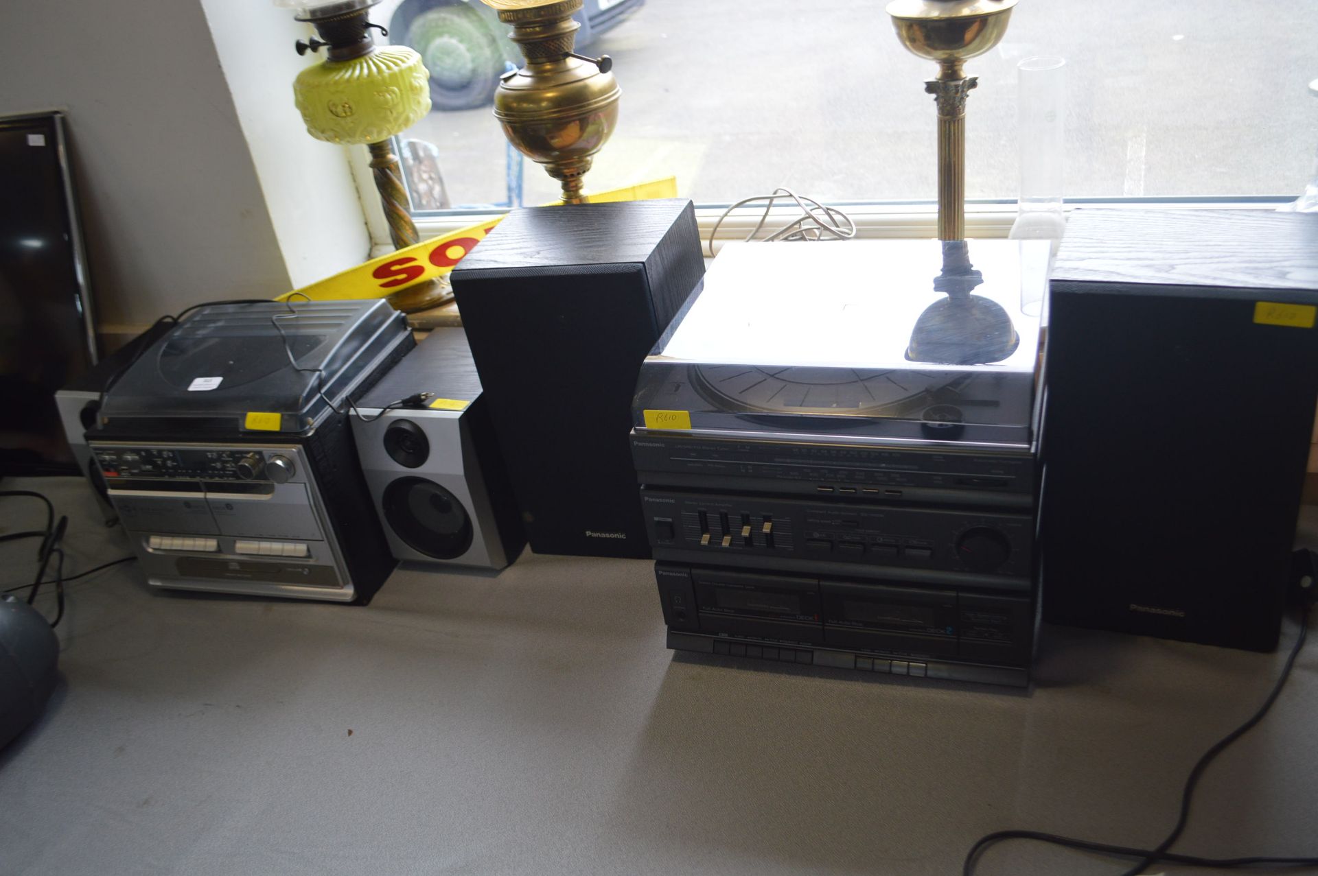 Steepletone Audio System