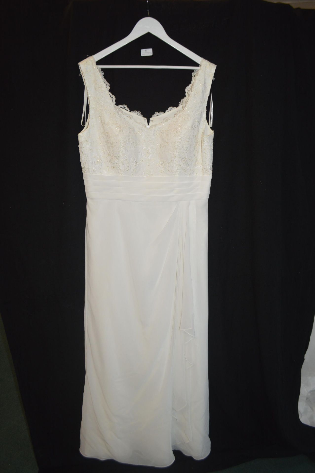 Wedding Dress in Ivory by Kenneth Winston Size: 20
