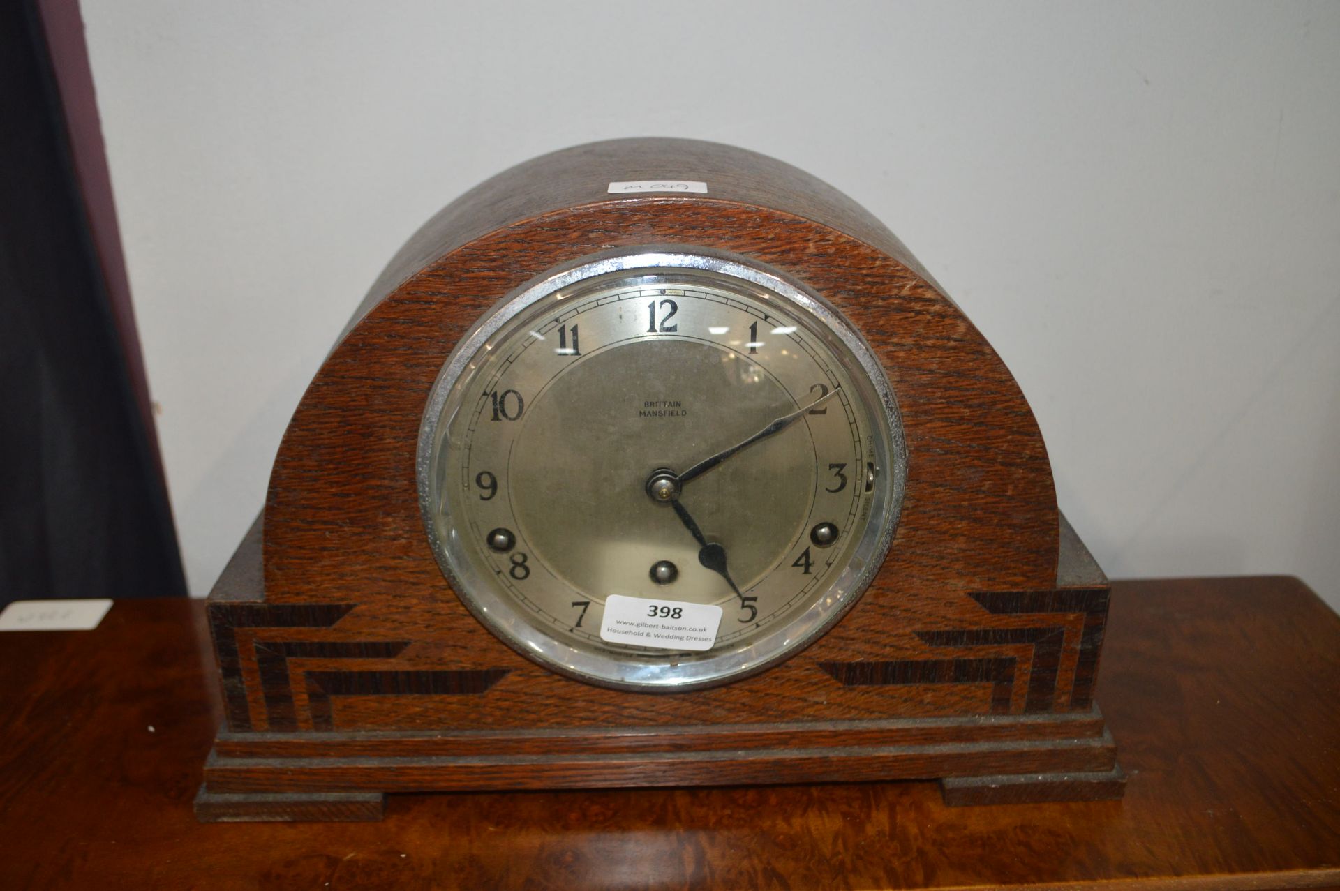 1930's Oak Mantel Clock for Spares/Repairs