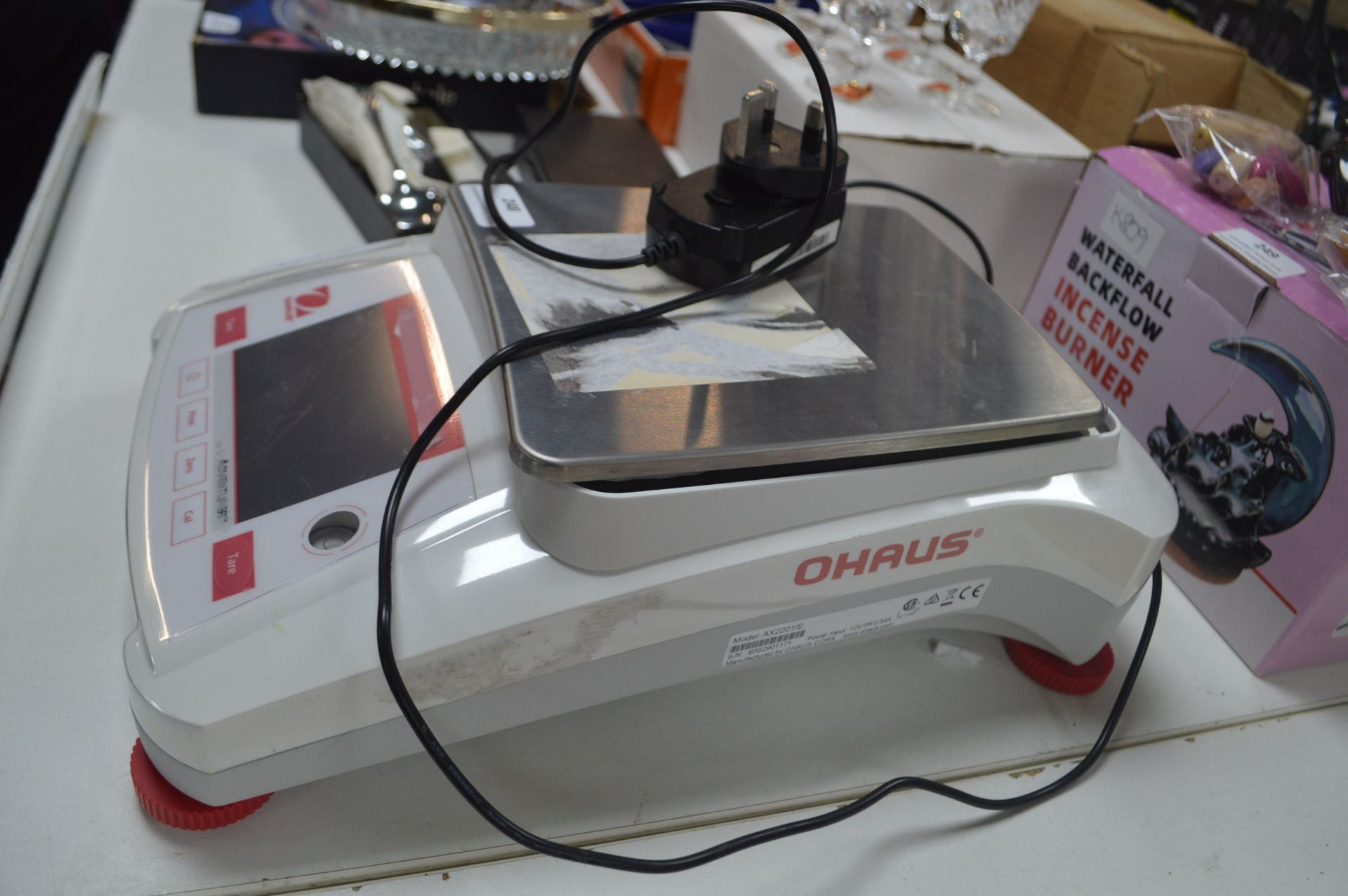 Ohaus Electric Scales - Image 2 of 2