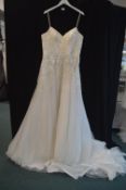 Wedding Dress in Ivory by Madelene Gardner Size: 20