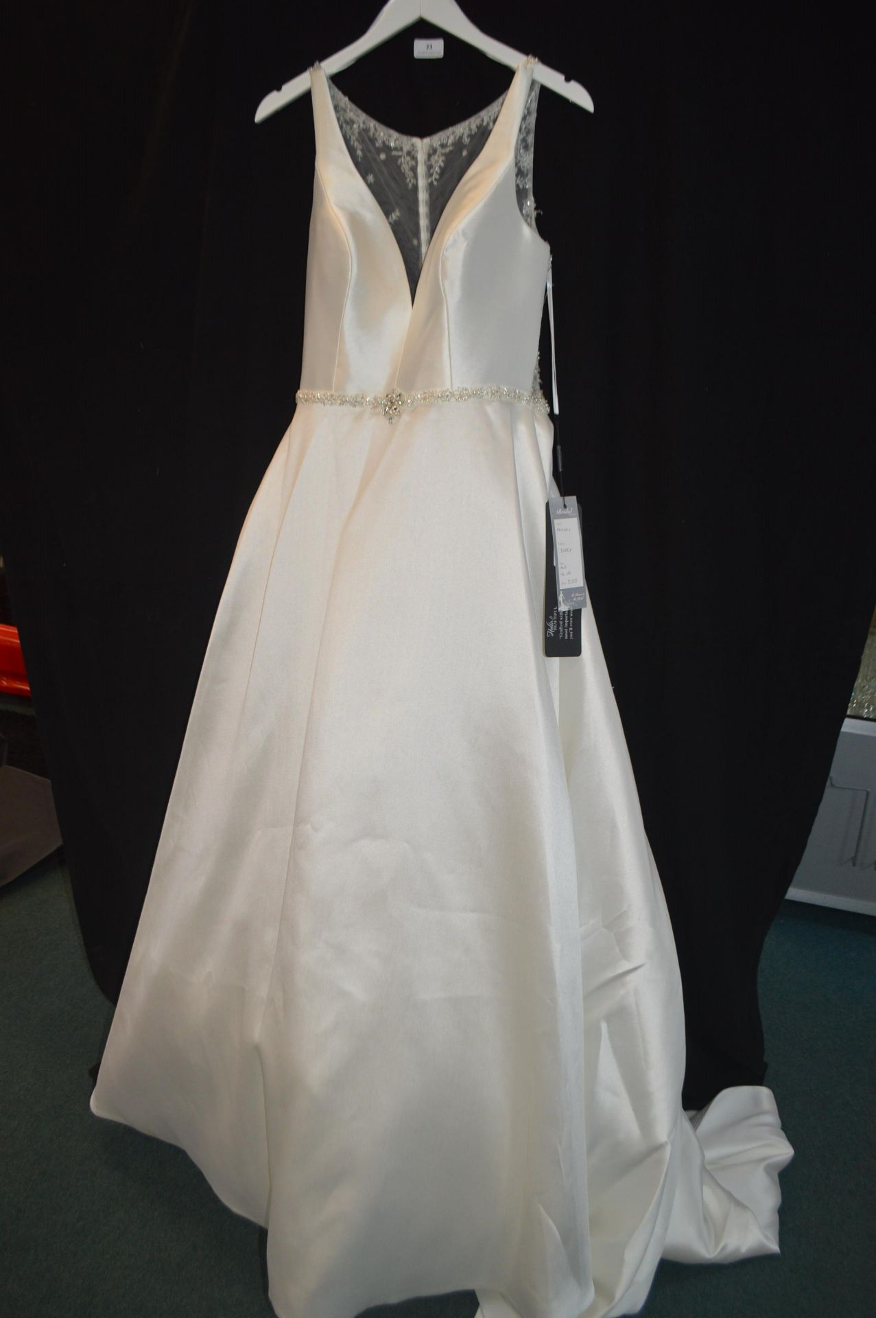 Wedding Dress in Ivory by Randy Fenoli Size: 14