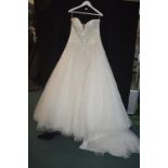 Wedding Dress in Ivory by Madelene Gardner Size: 1