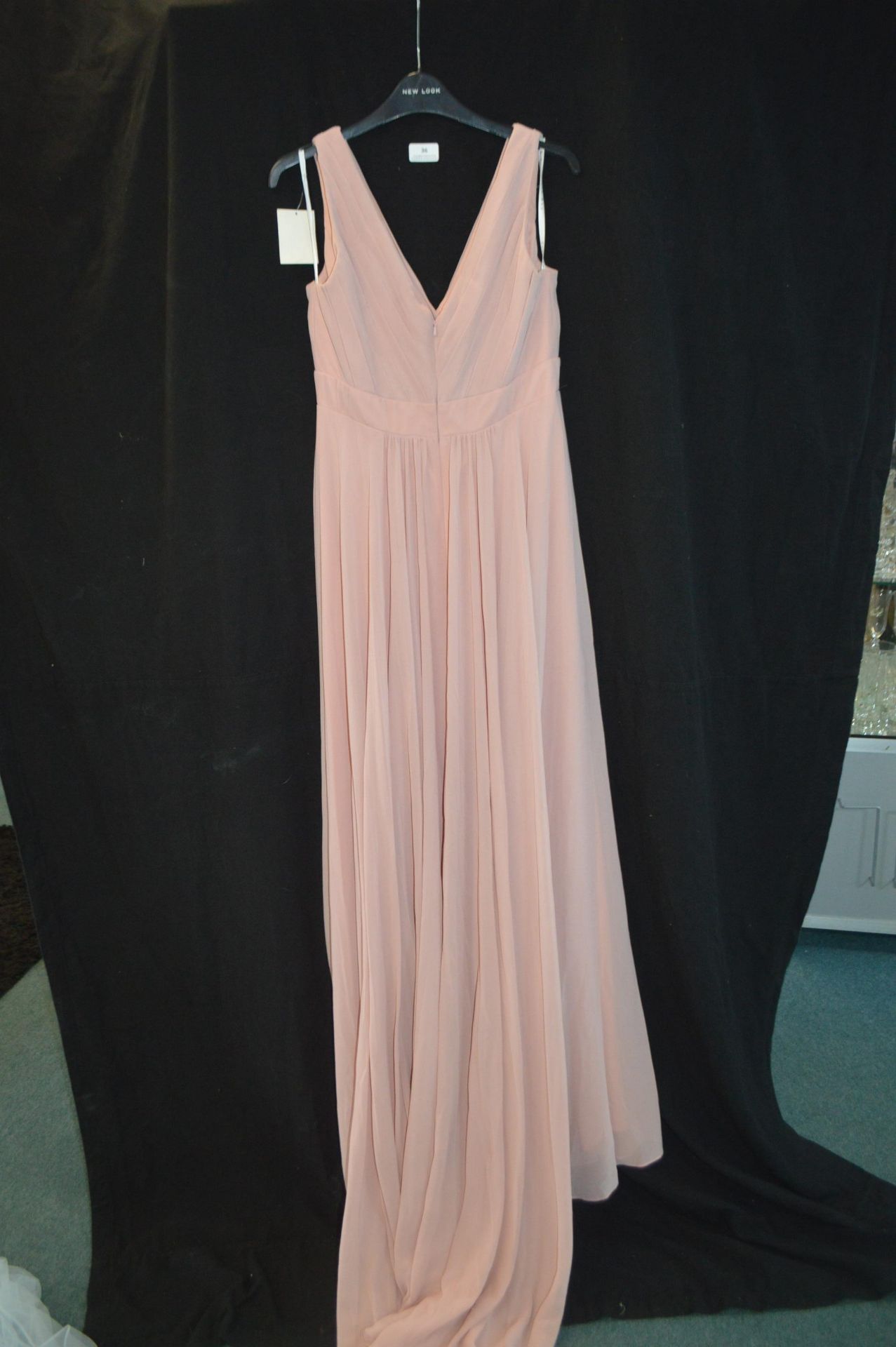 Evening Dress in Dusty Pink by Victoria Kay Size: 16 - Image 2 of 2