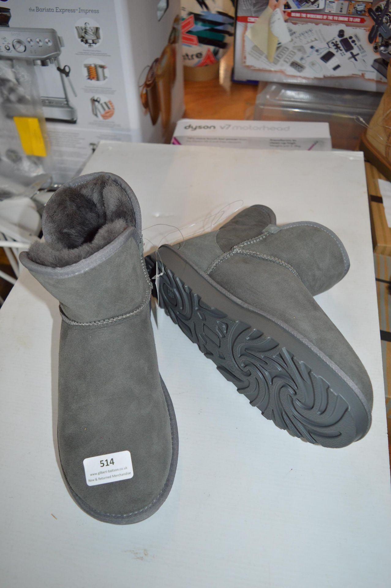 *Kirkland Lay's Scallop Edged Boots in Grey Size: