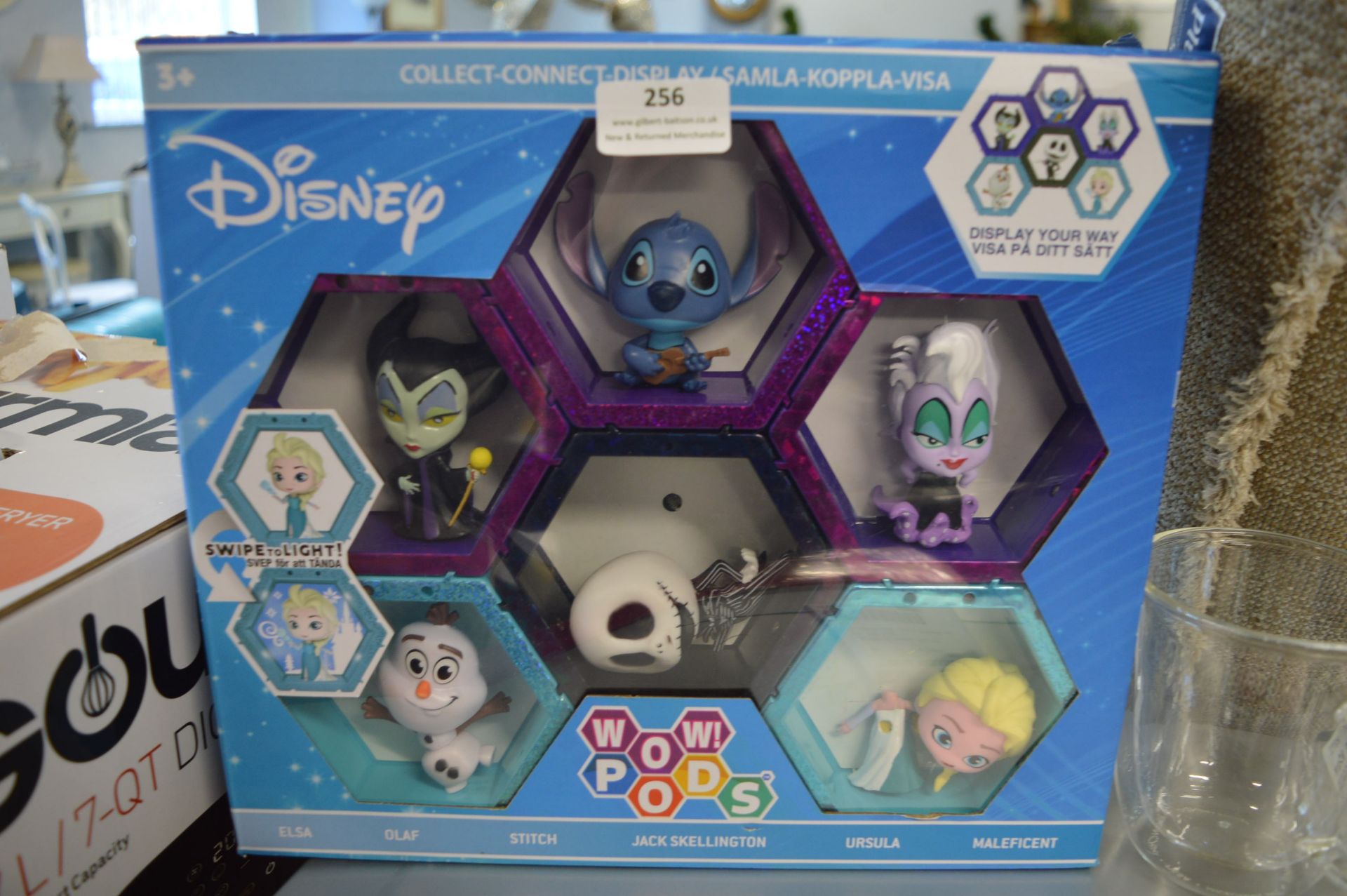 *Disney Wow Pods Display Set