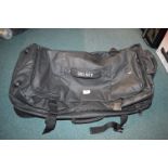 *Delsey Holdall