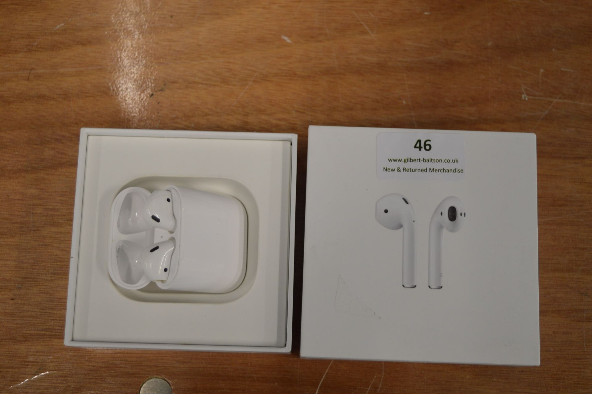 *Apple AirPods 2