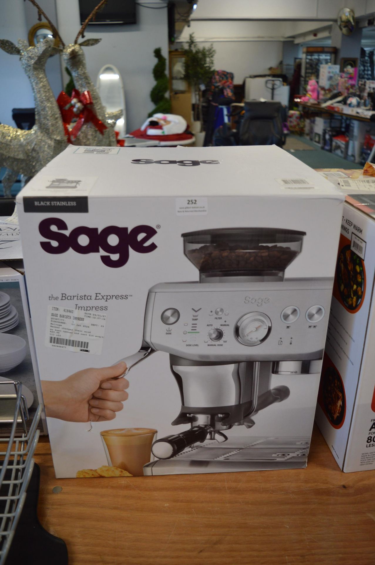 *Sage Barista Express Impress Coffee machine