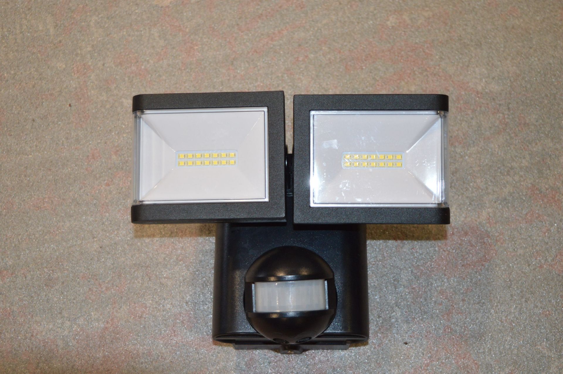 *Twin LED Floodlight with Sensors