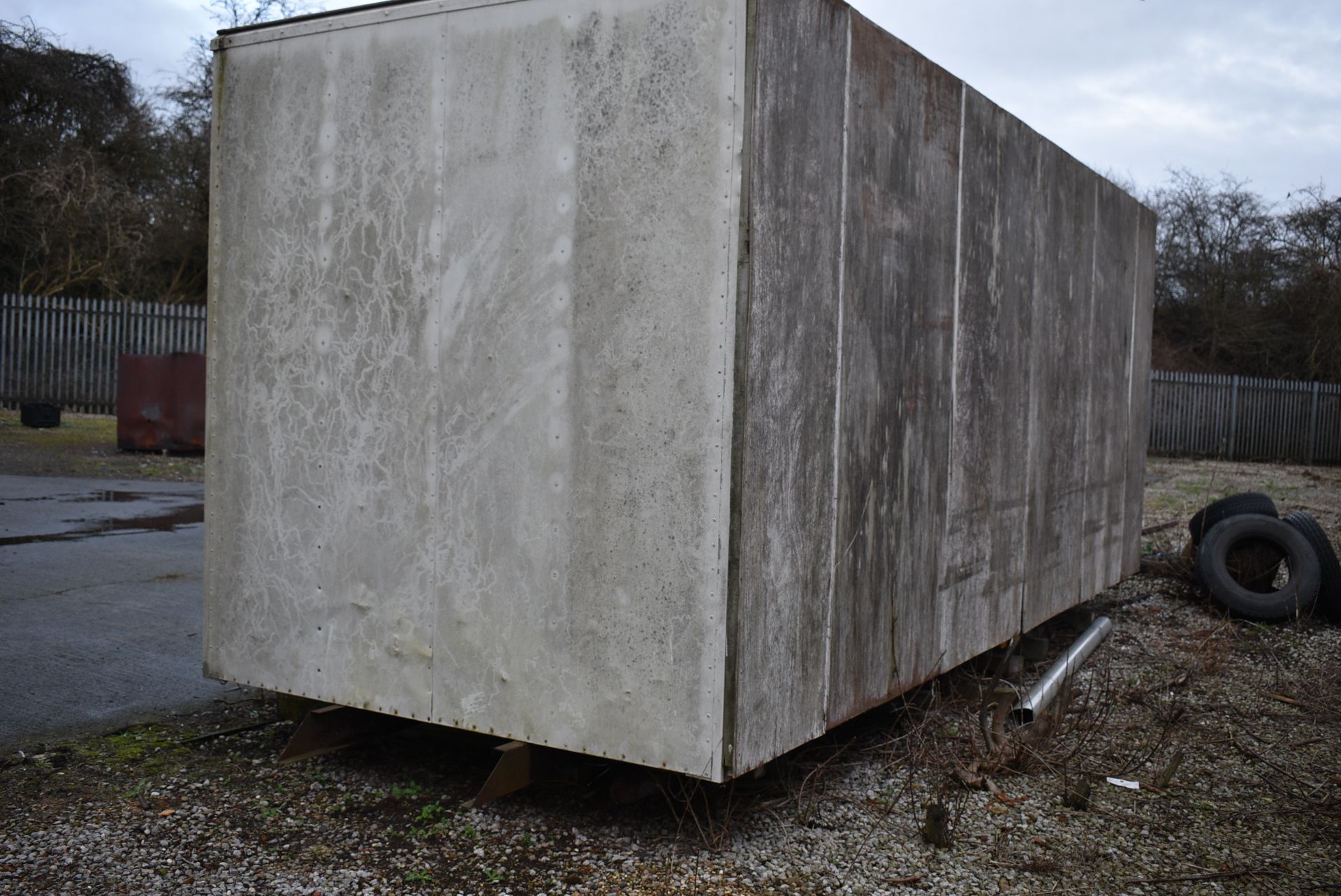 *Lorry Body Back (no rear shutter) 234x264x600cm - Image 5 of 5