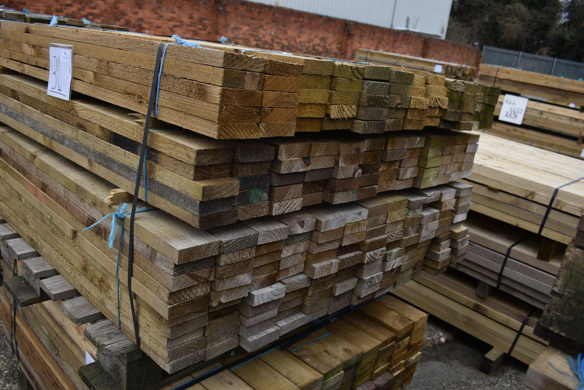 *1.1m 21x75mm Sawn Green Treated Palings (~260m total)