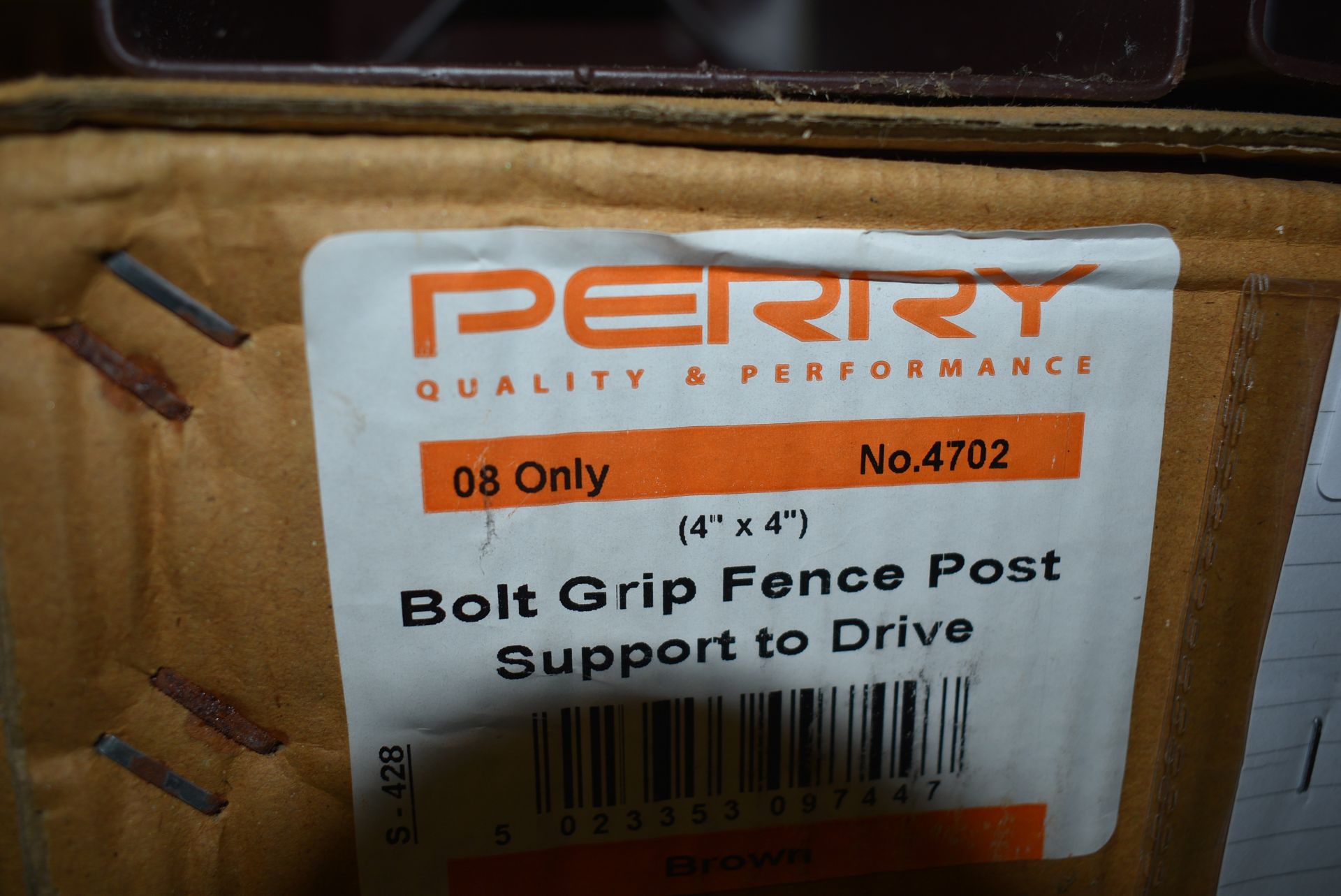 *Box of Eight Perry 100x100x700 Fence Spikes