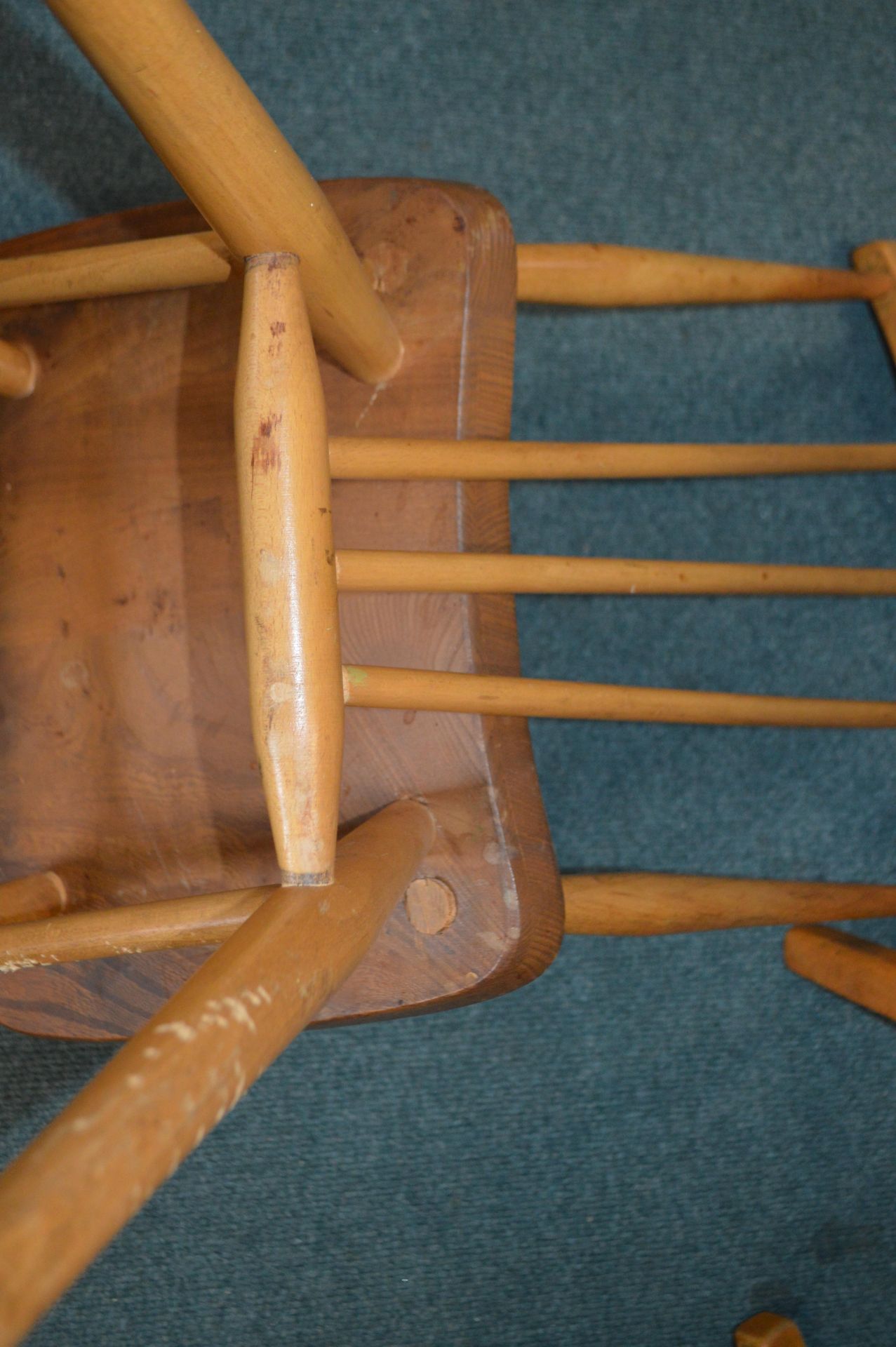 Ercol Dining Table and Six Matching Spindle Back C - Image 7 of 10