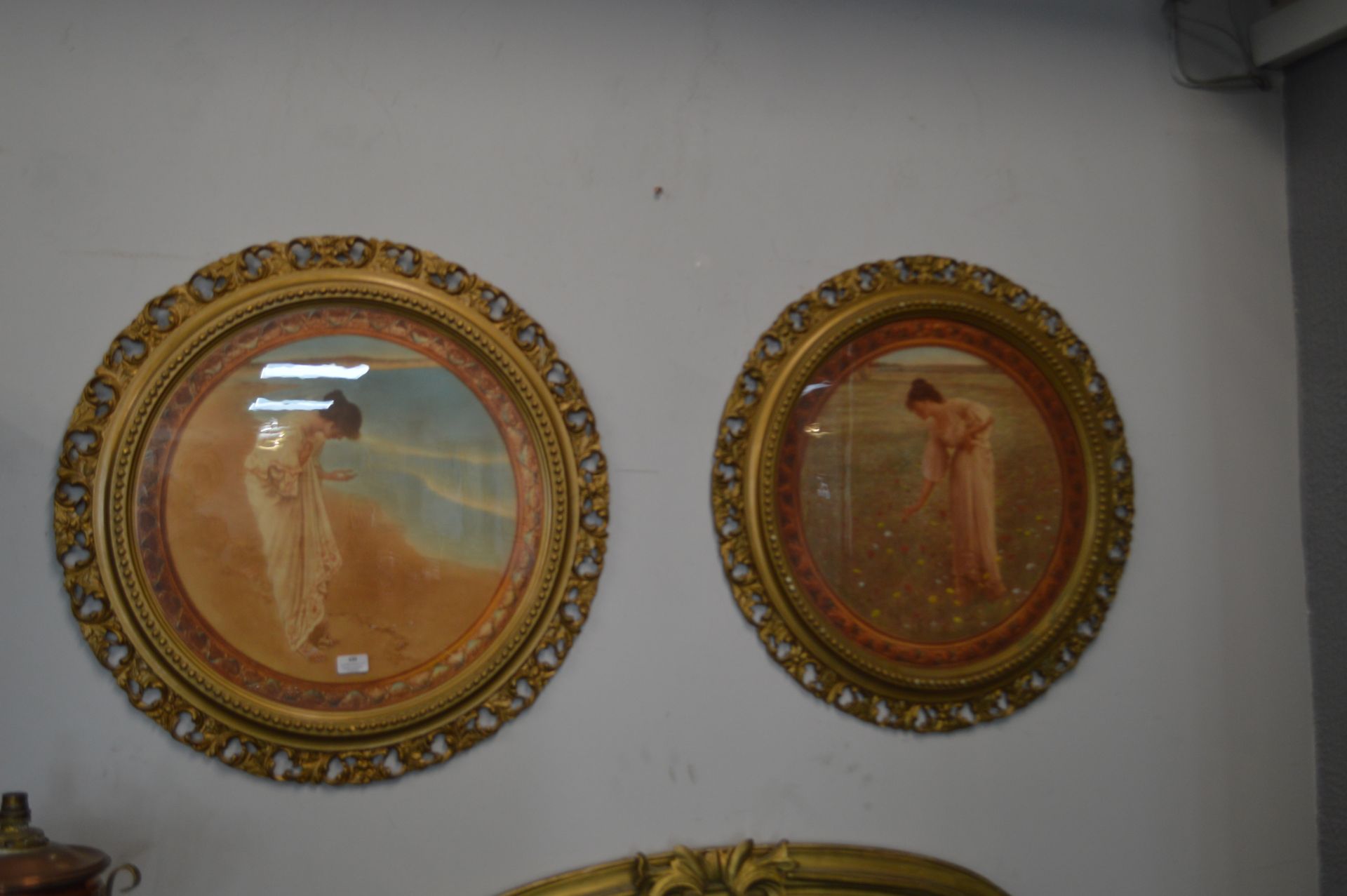 Pair of Victorian Circular Framed Print of Raphael - Image 2 of 4