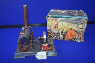 Wilesco D5 Steam Engine with Packaging