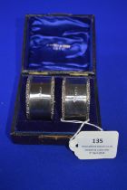 Cased Pair of Hallmarked Silver Napkin Rings - Chester 1900, 57g