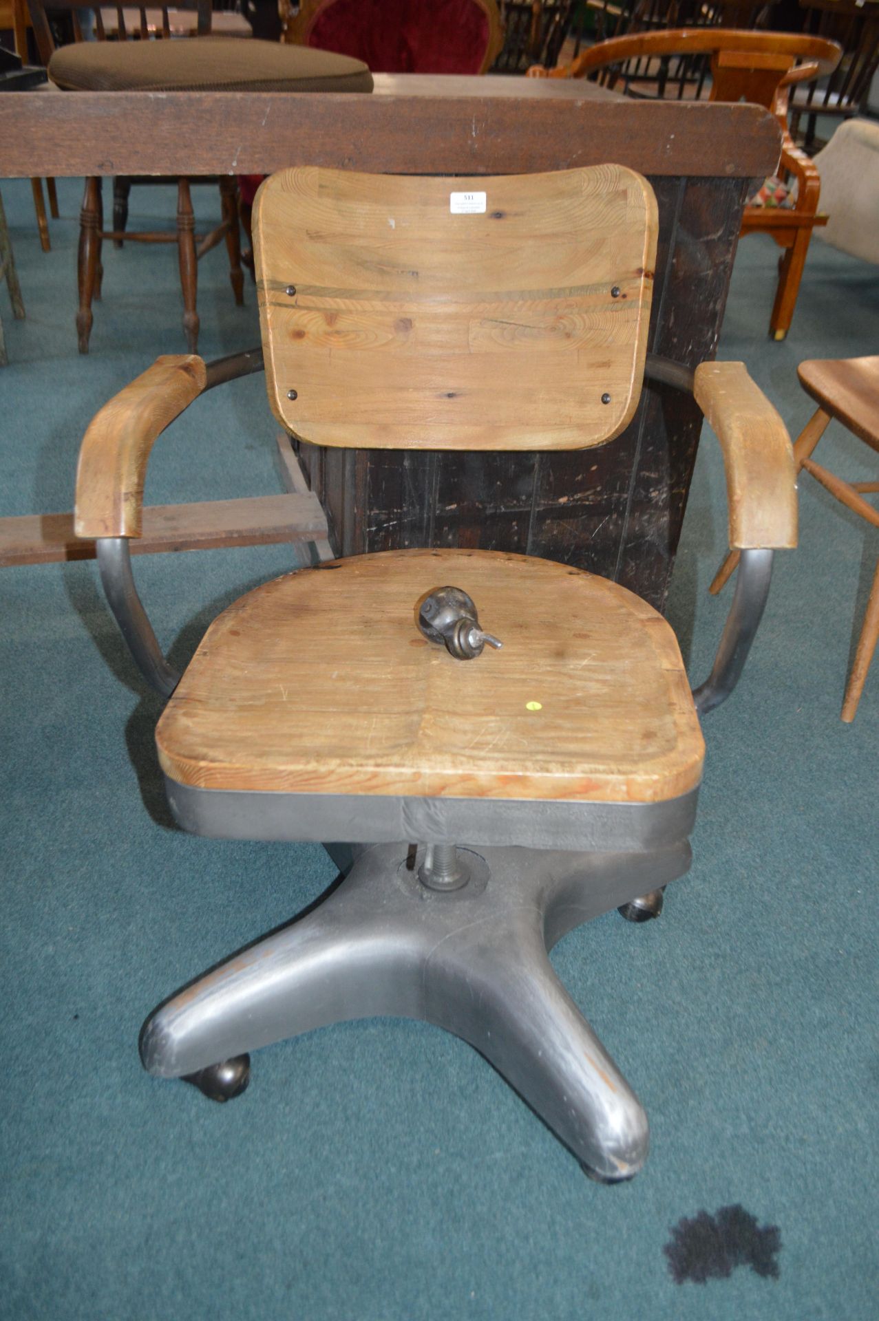 Reproduction Retro Style Swivel Chair