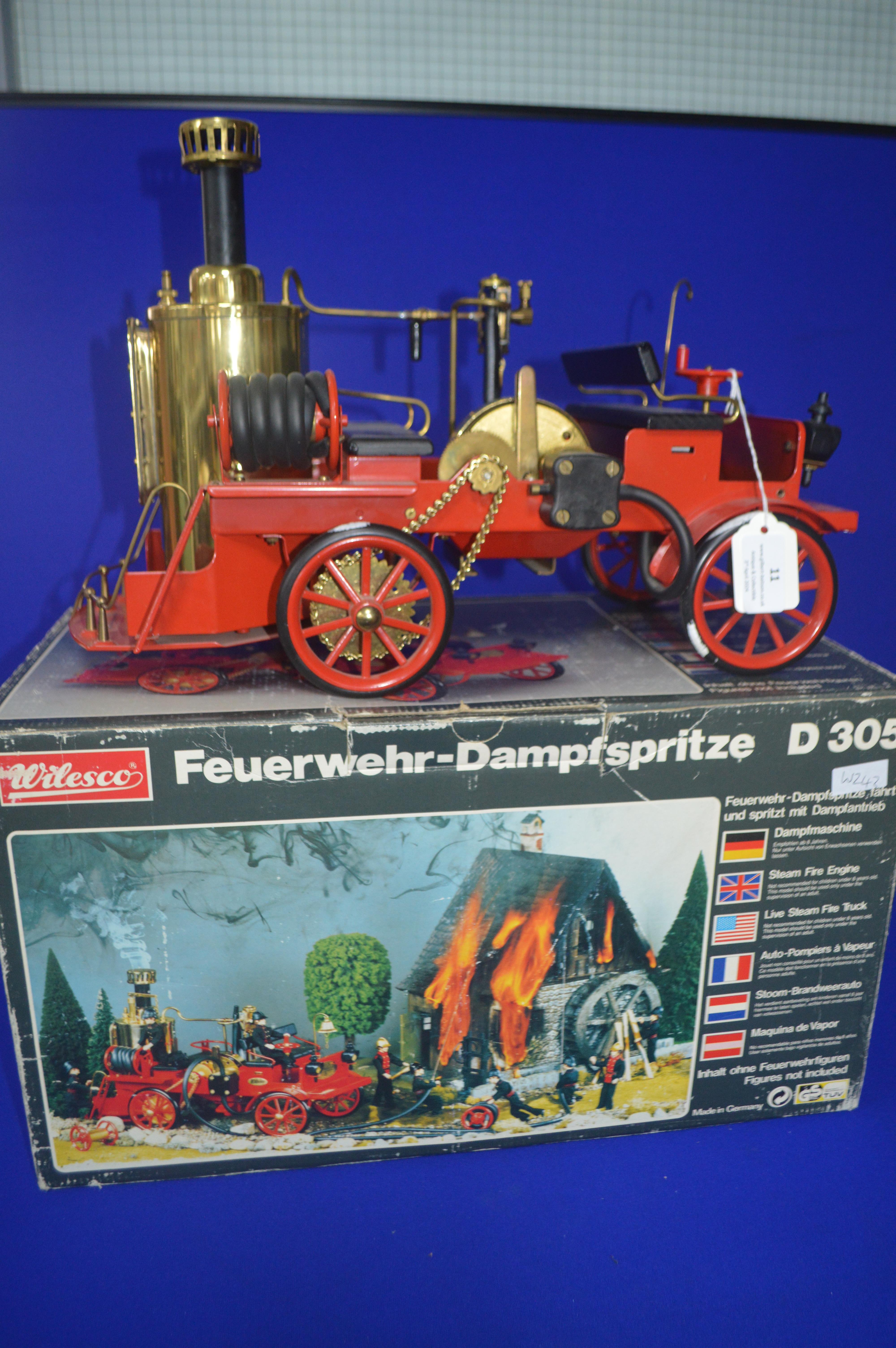 Wilesco D305 Model Live Steam Fire Engine with Original Packaging