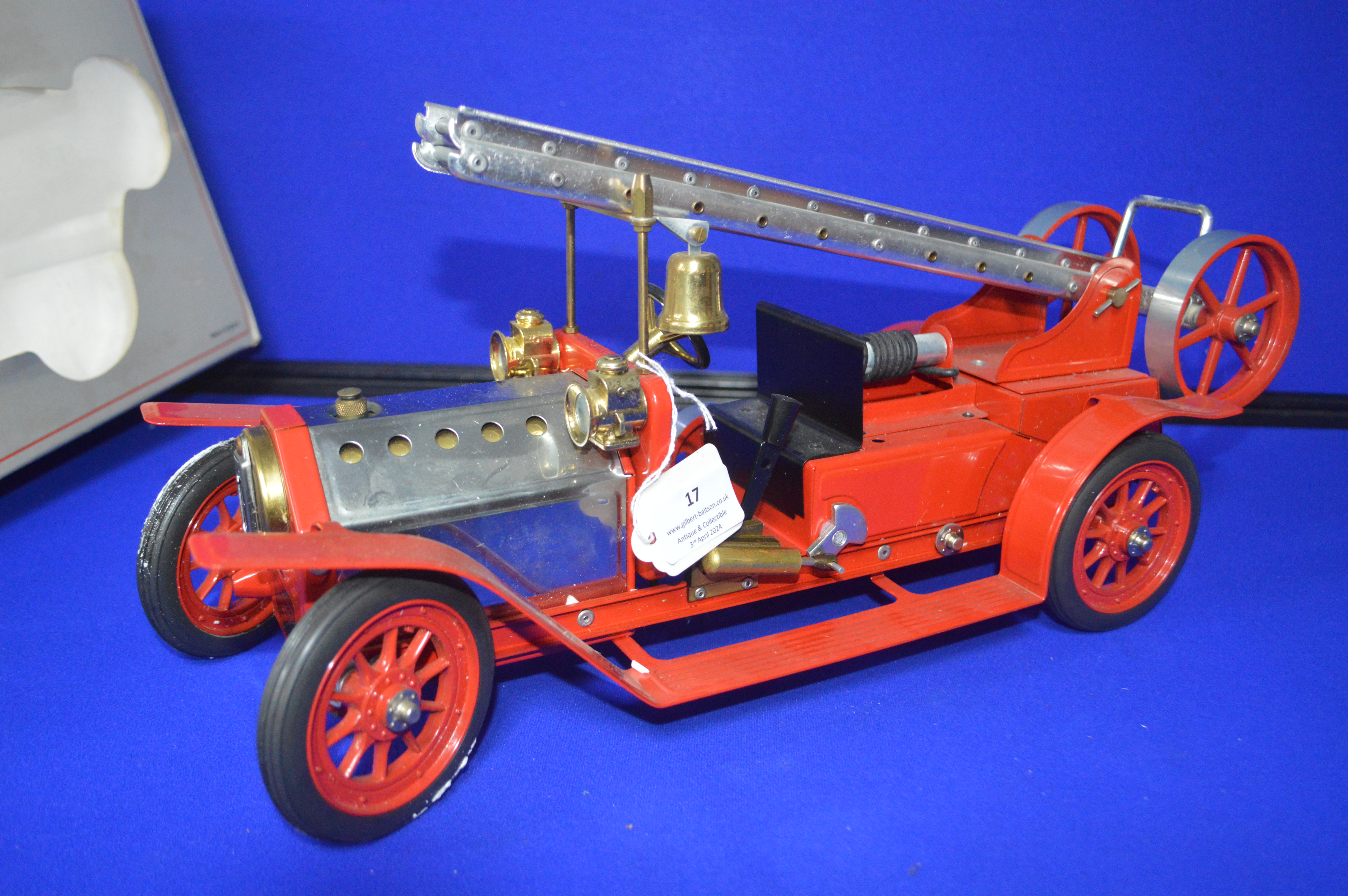 Mamod Live Steam Fire Engine with Packaging - Image 2 of 5