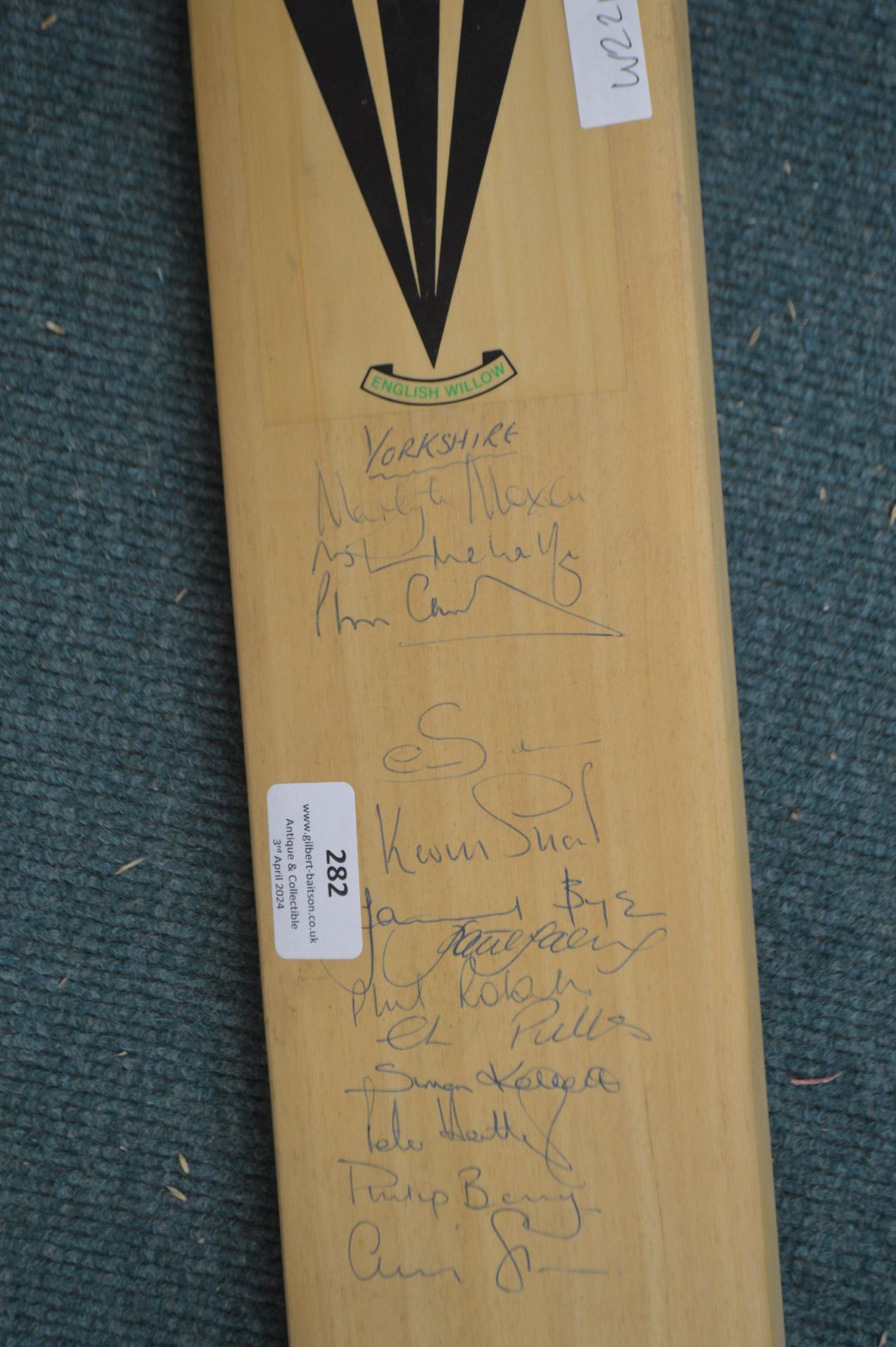 Cricket Bat Signed by Yorkshire and Middlesex Teams including Mark Rampakash - Image 3 of 4