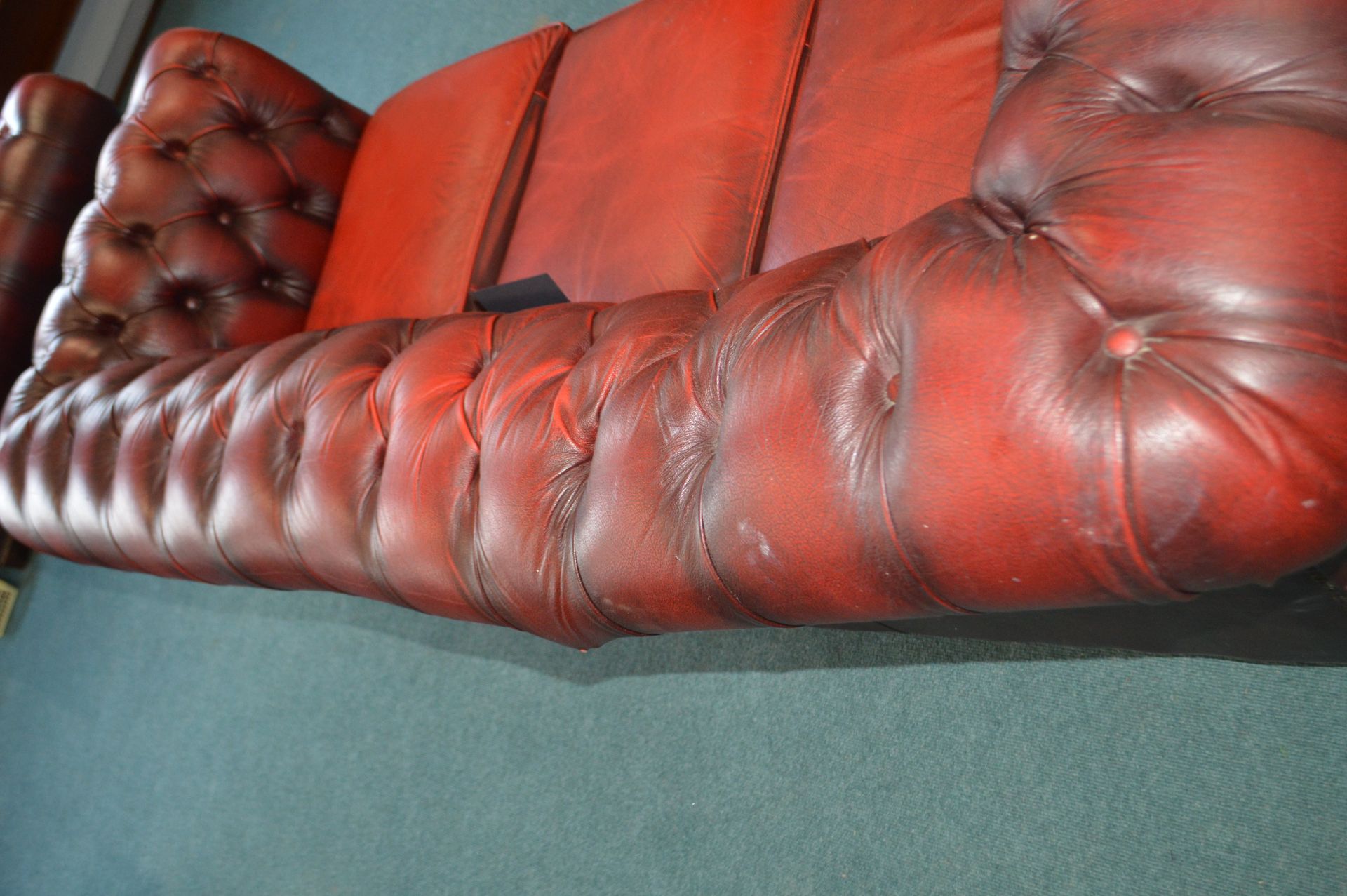 Red Leather Chesterfield Three Seat Sofa (A/F) - Image 4 of 6