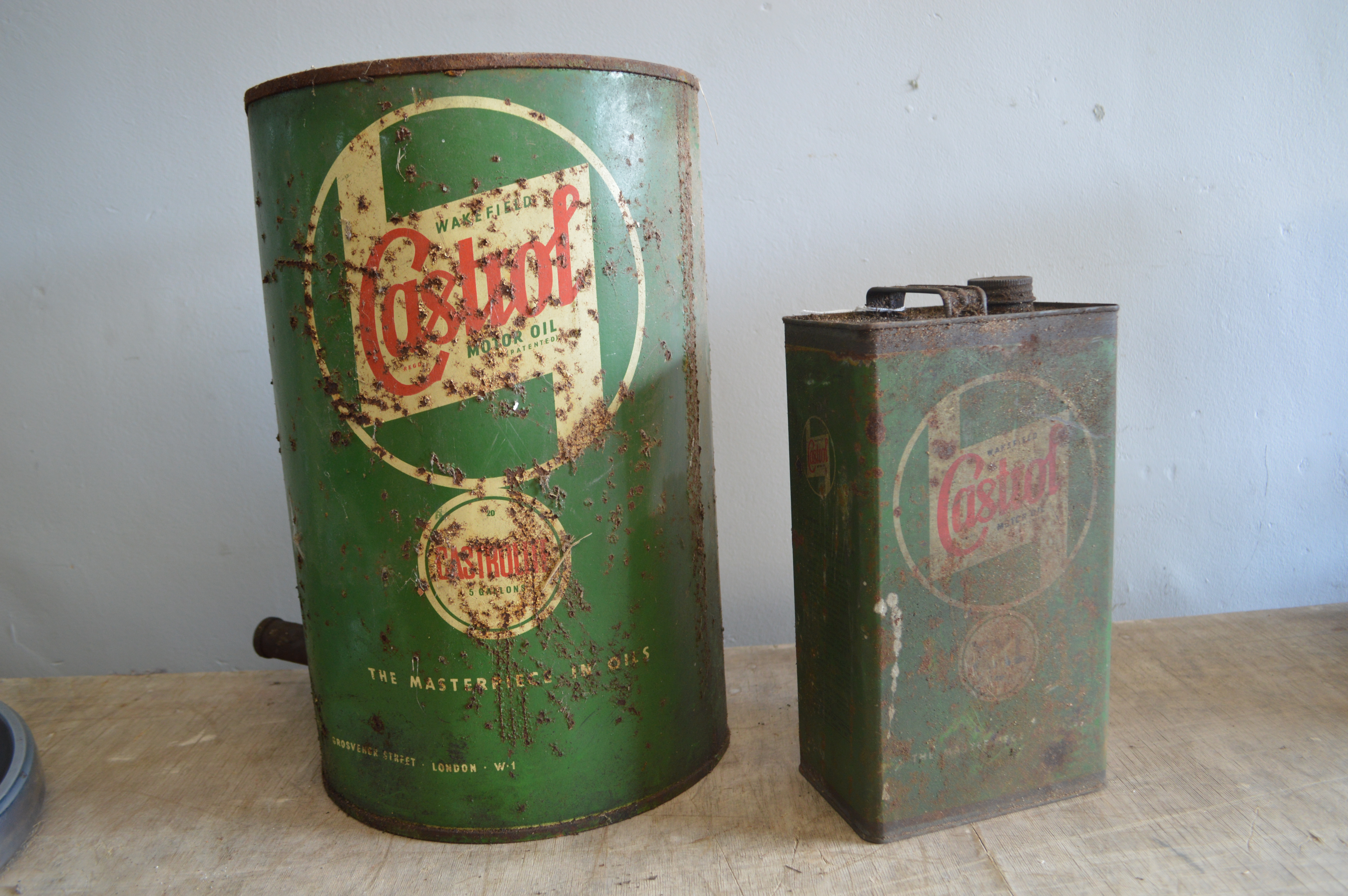 Two Castrol Motor Oil Cans - Image 3 of 4