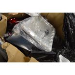 *Contents of Pallet to Include Vacuum Cleaners, Bathroom Mirrors, Microwaves, etc. (salvage)