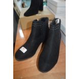 Pair of Lilley Lady's Fashion Boots Size: 6