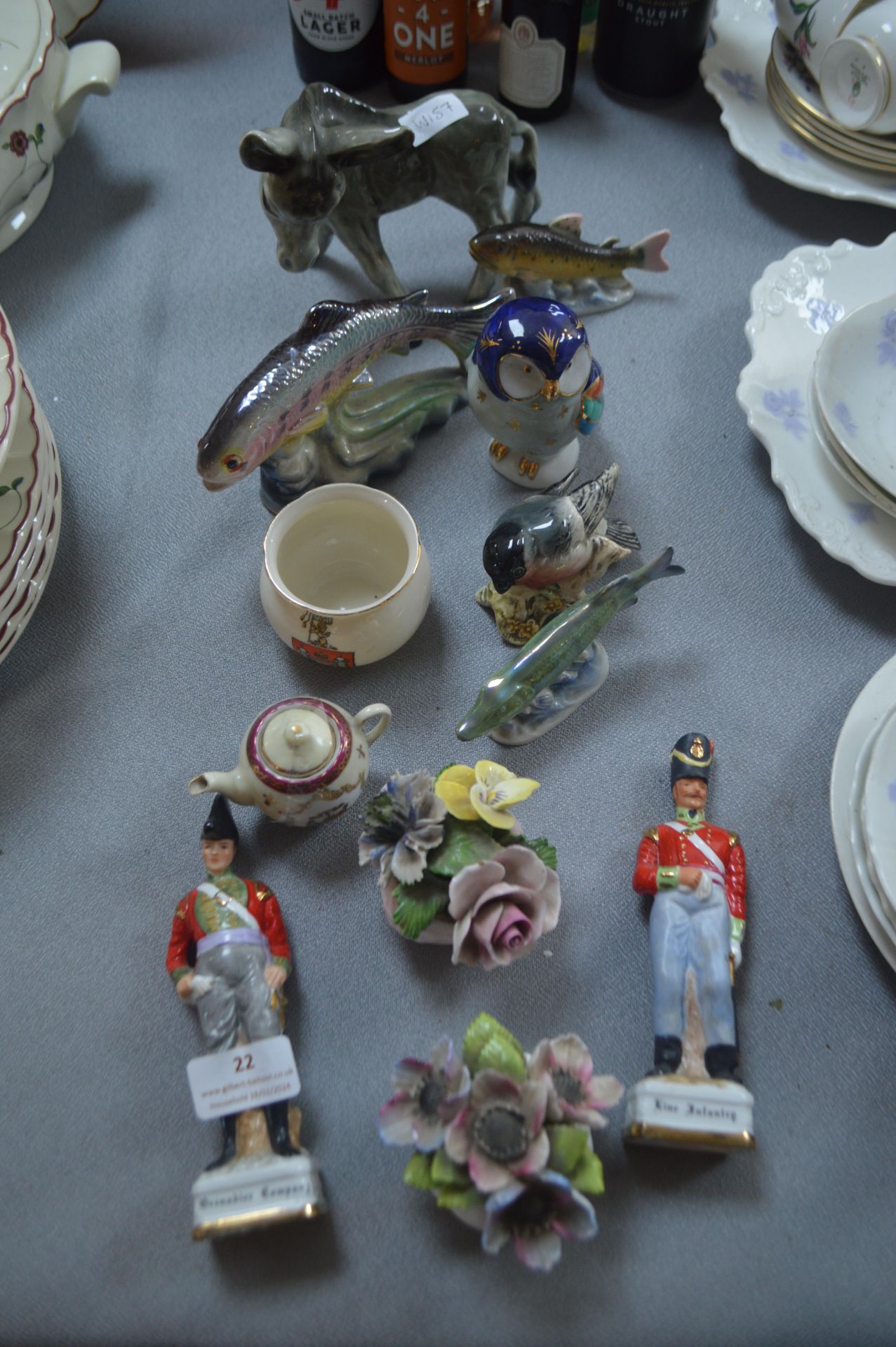 Decorative Pottery Items, Animal Ornaments, Posies