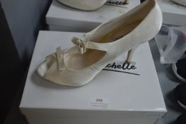 Ivory Wedding Shoes by Anne Michelle Size: 6