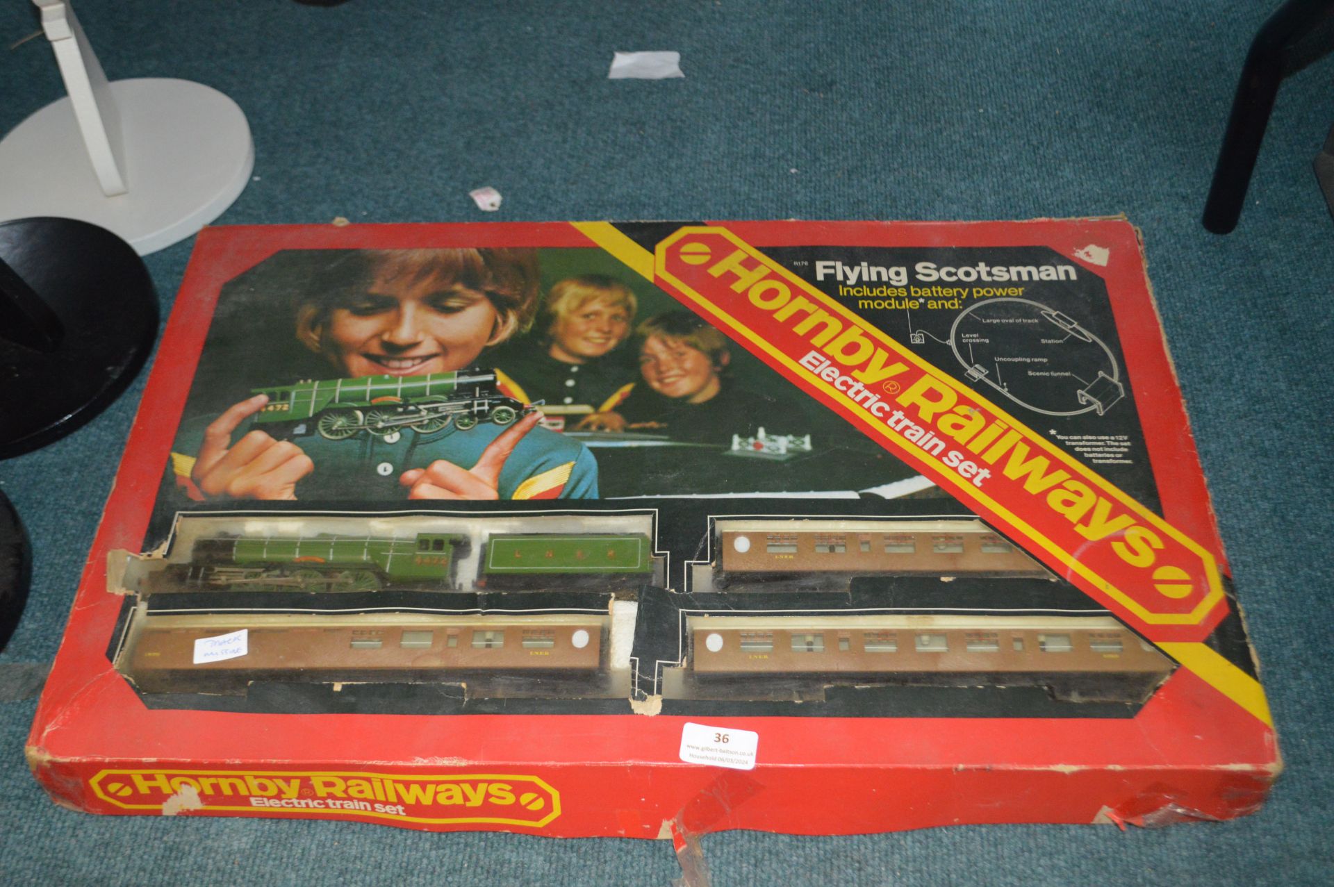 Hornby Flying Scotsman Electric Train Set (missing